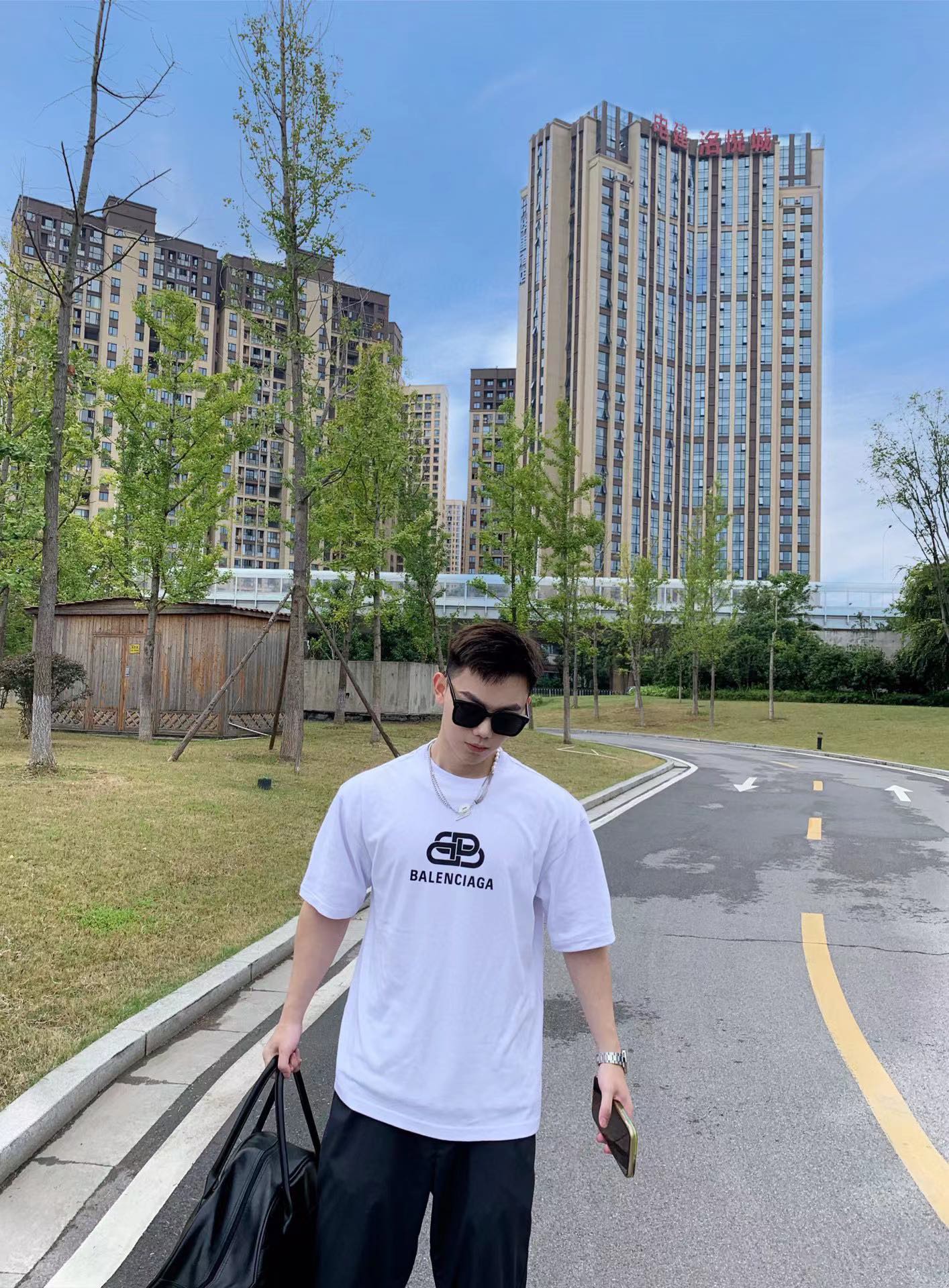 LuxluxHouse Best Quality Clothes Balenciaga T-shirt