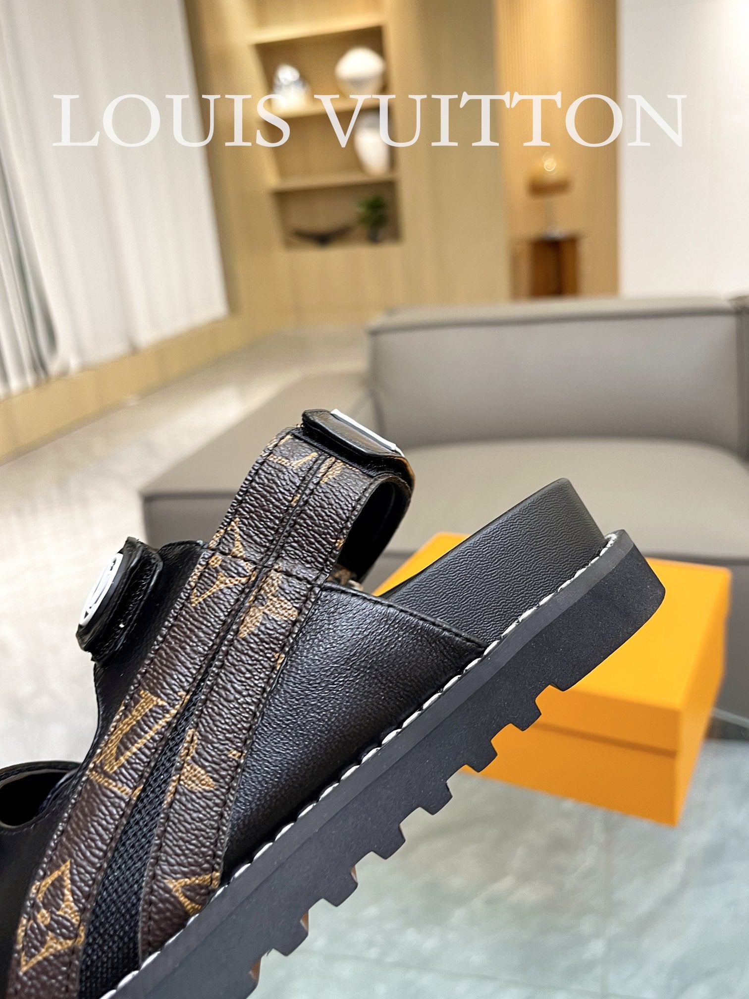 LuxluxHouse Best Quality Sandals Louis Vuitton