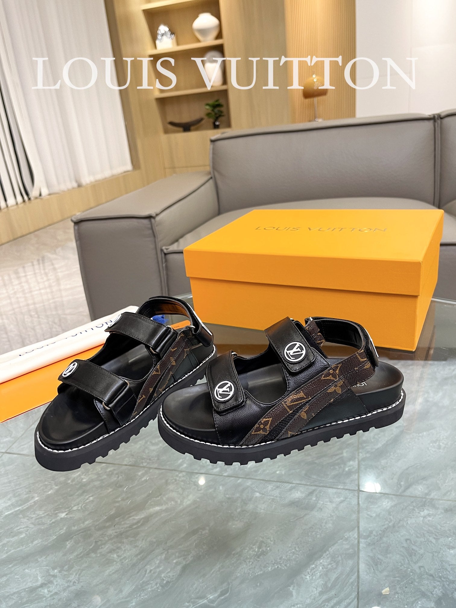 LuxluxHouse Best Quality Sandals Louis Vuitton