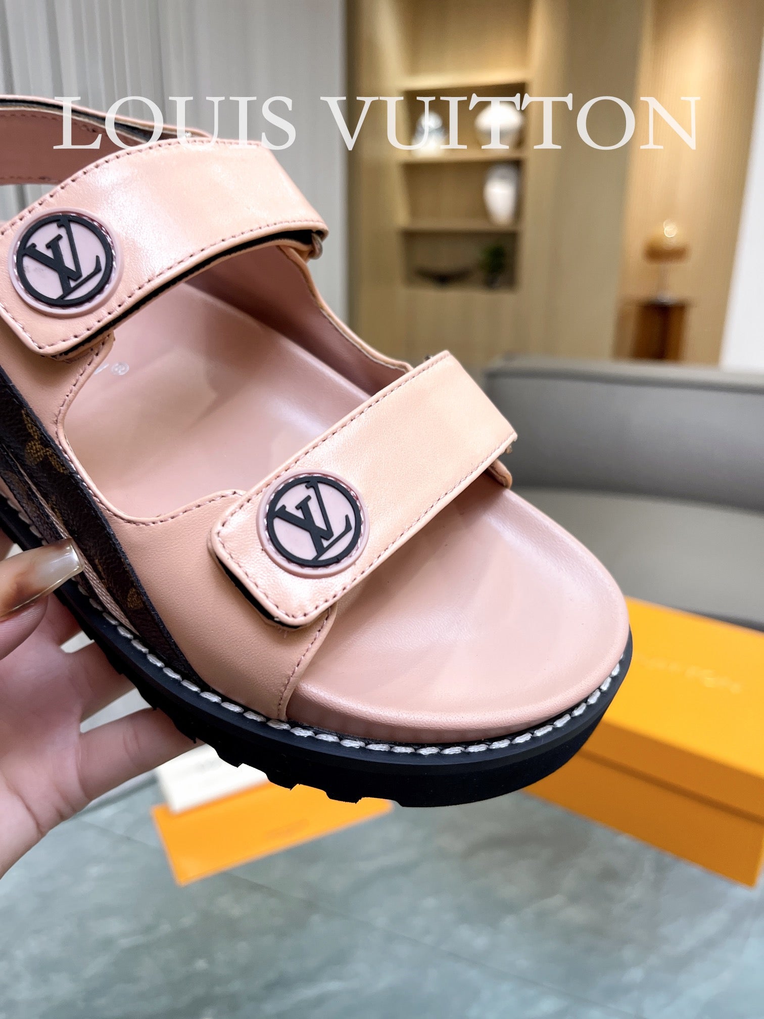 LuxluxHouse Best Quality Sandals Louis Vuitton