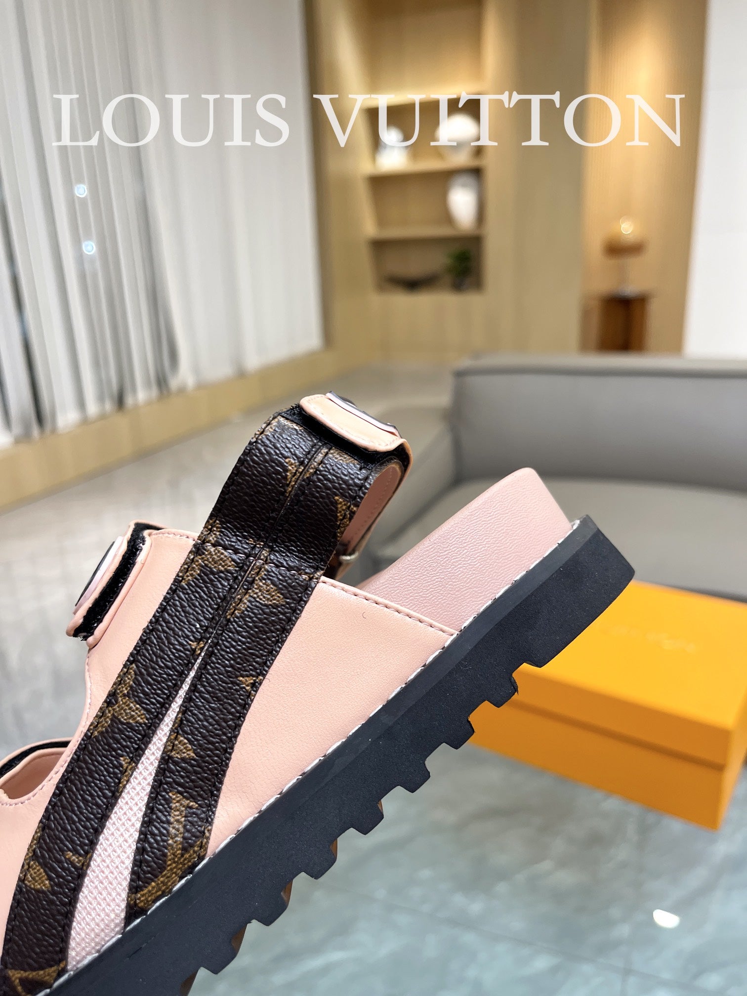 LuxluxHouse Best Quality Sandals Louis Vuitton