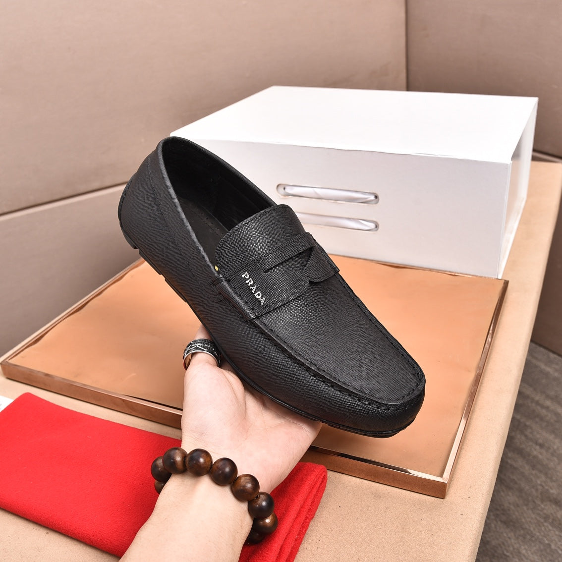 LuxluxHouse Best Quality Shoes Prada