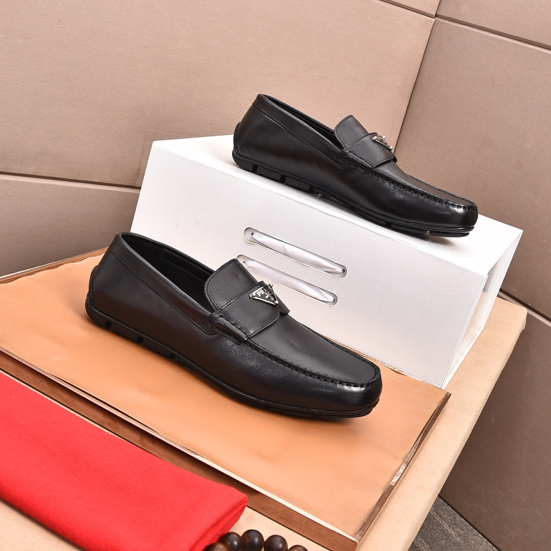 LuxluxHouse Best Quality Shoes Prada