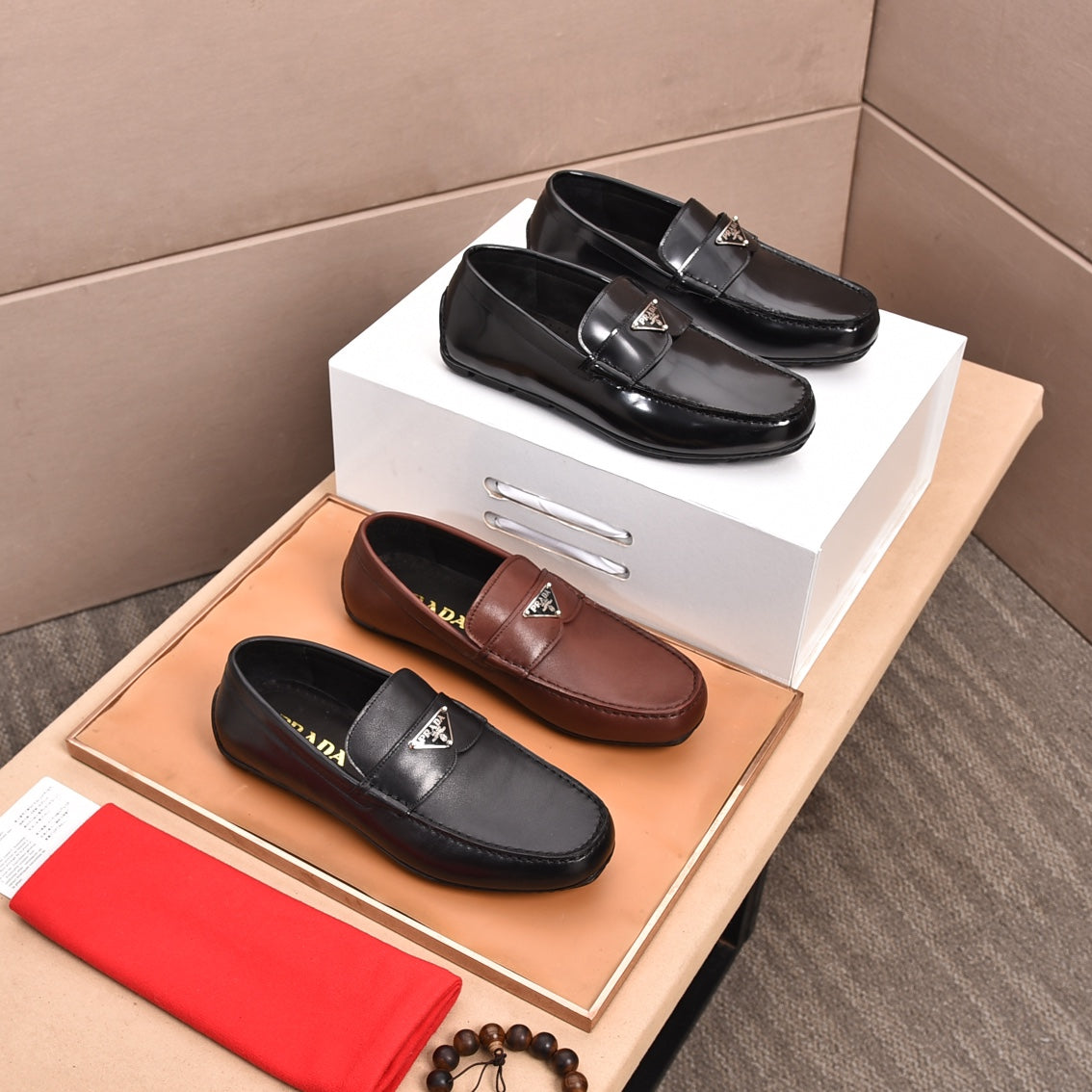 LuxluxHouse Best Quality Shoes Prada