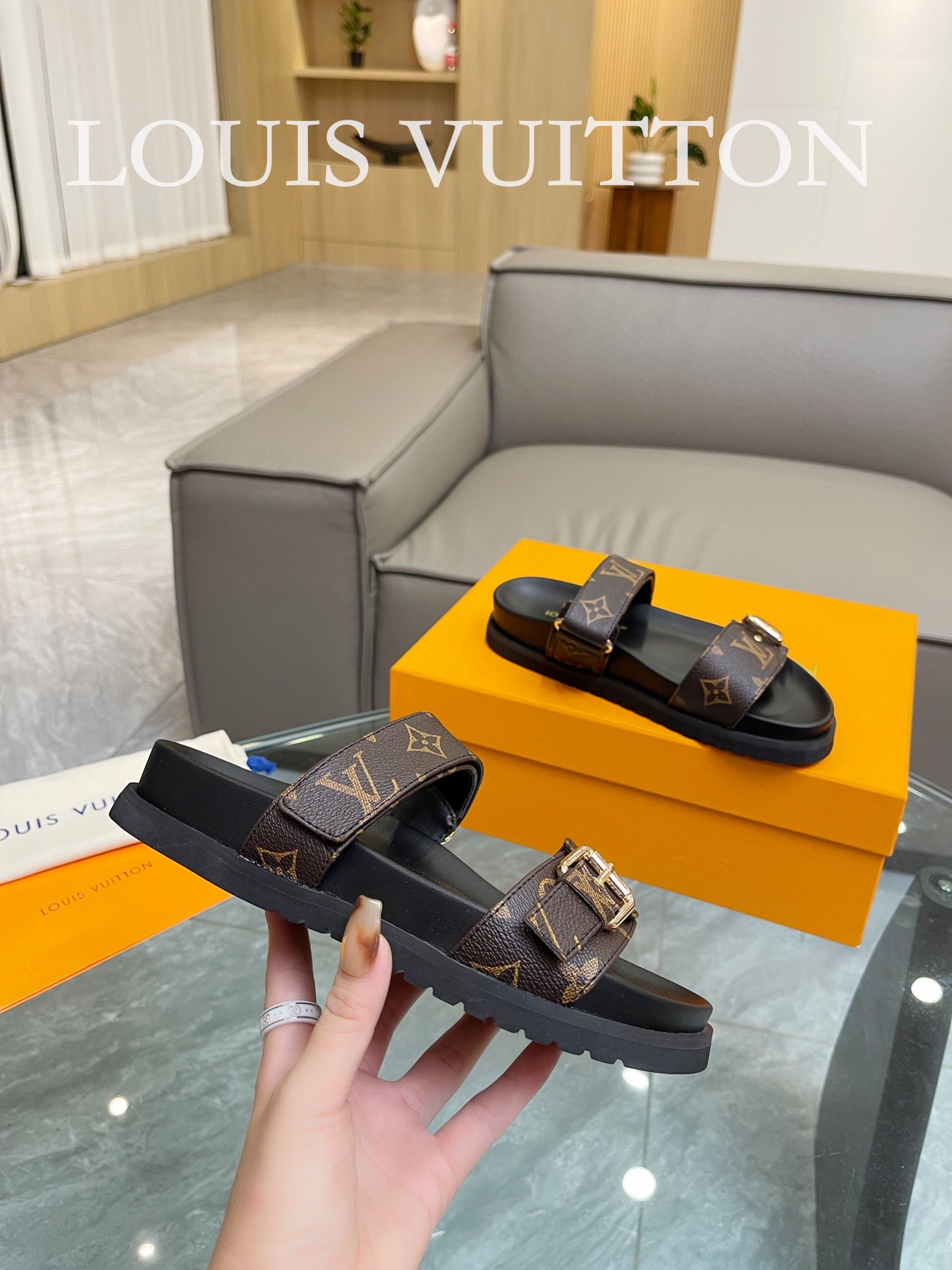 LuxluxHouse Best Quality Sandals Louis Vuitton