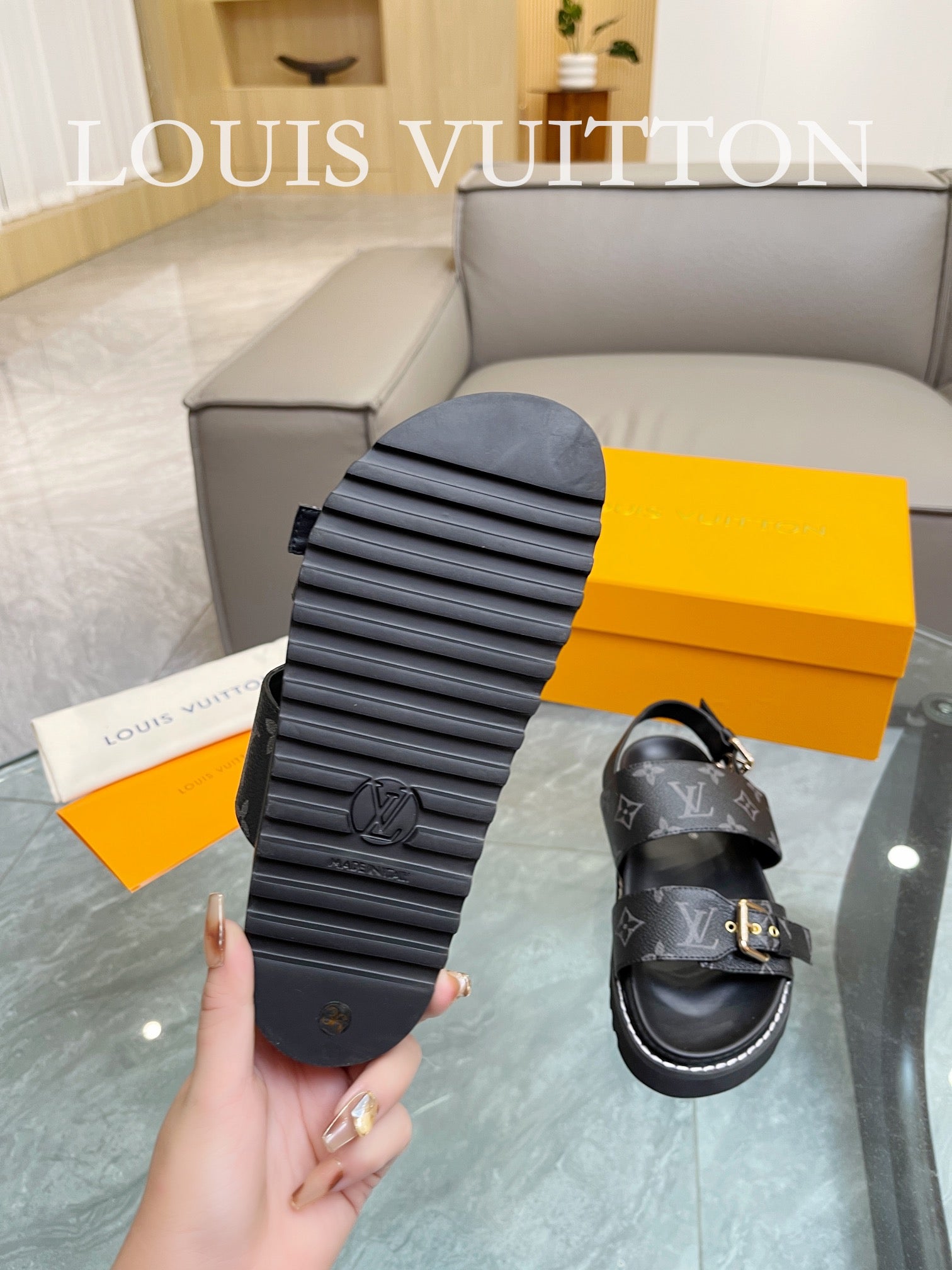 LuxluxHouse Best Quality Sandals Louis Vuitton