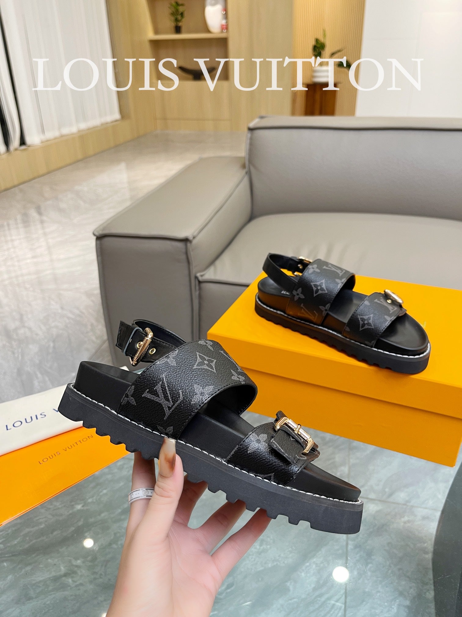 LuxluxHouse Best Quality Sandals Louis Vuitton