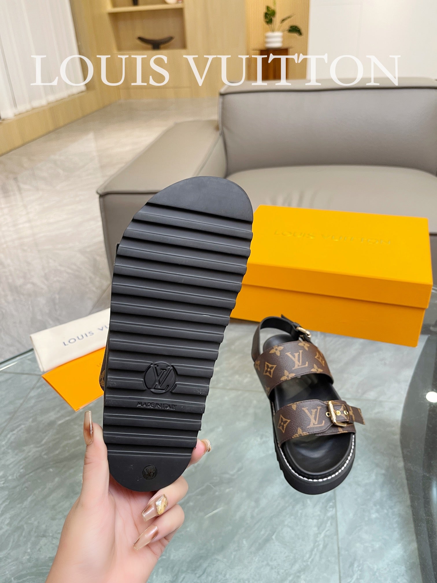 LuxluxHouse Best Quality Sandals Louis Vuitton