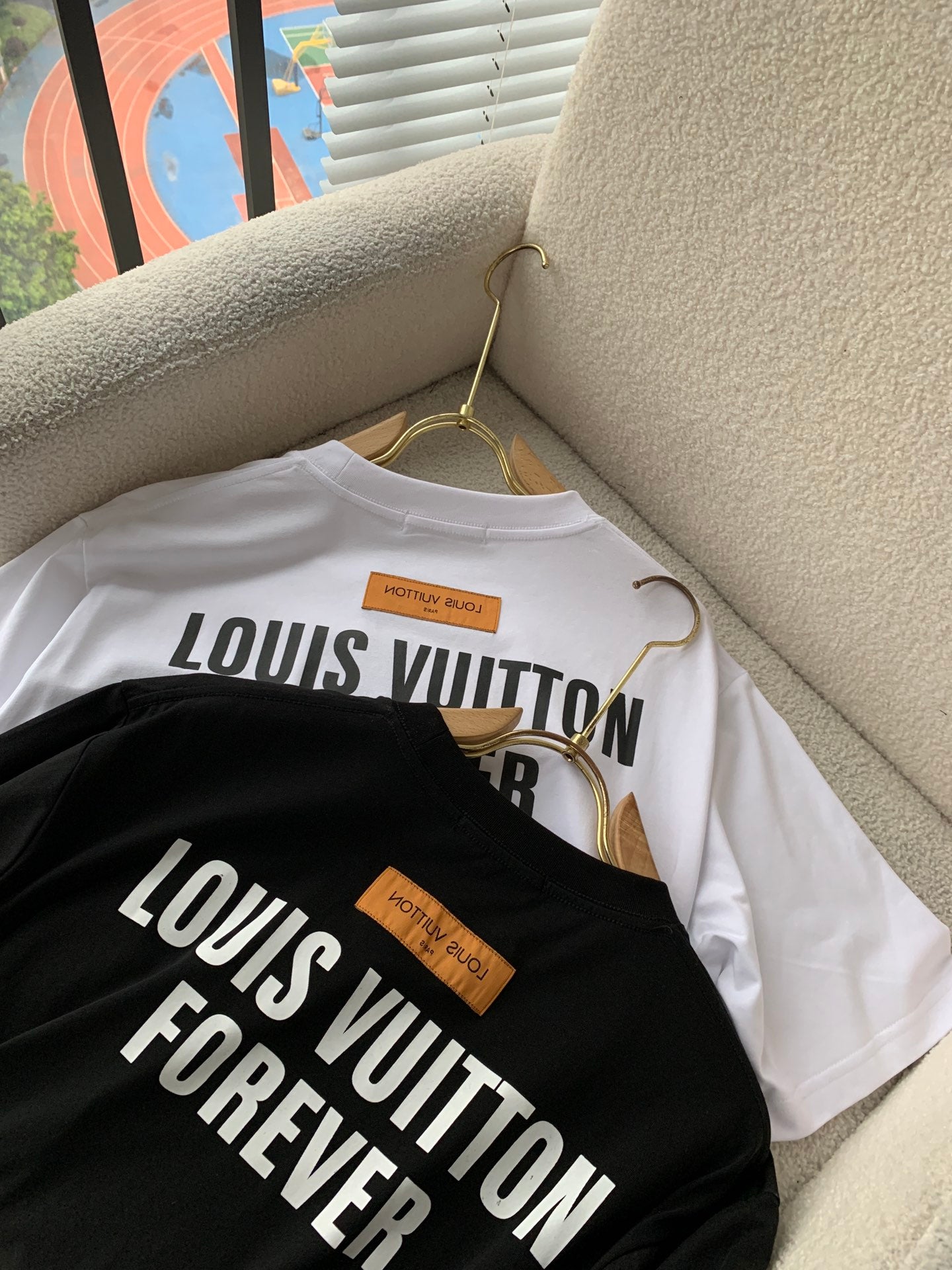 LuxluxHouse Best Quality Clothes T-shirt Louis Vuitton