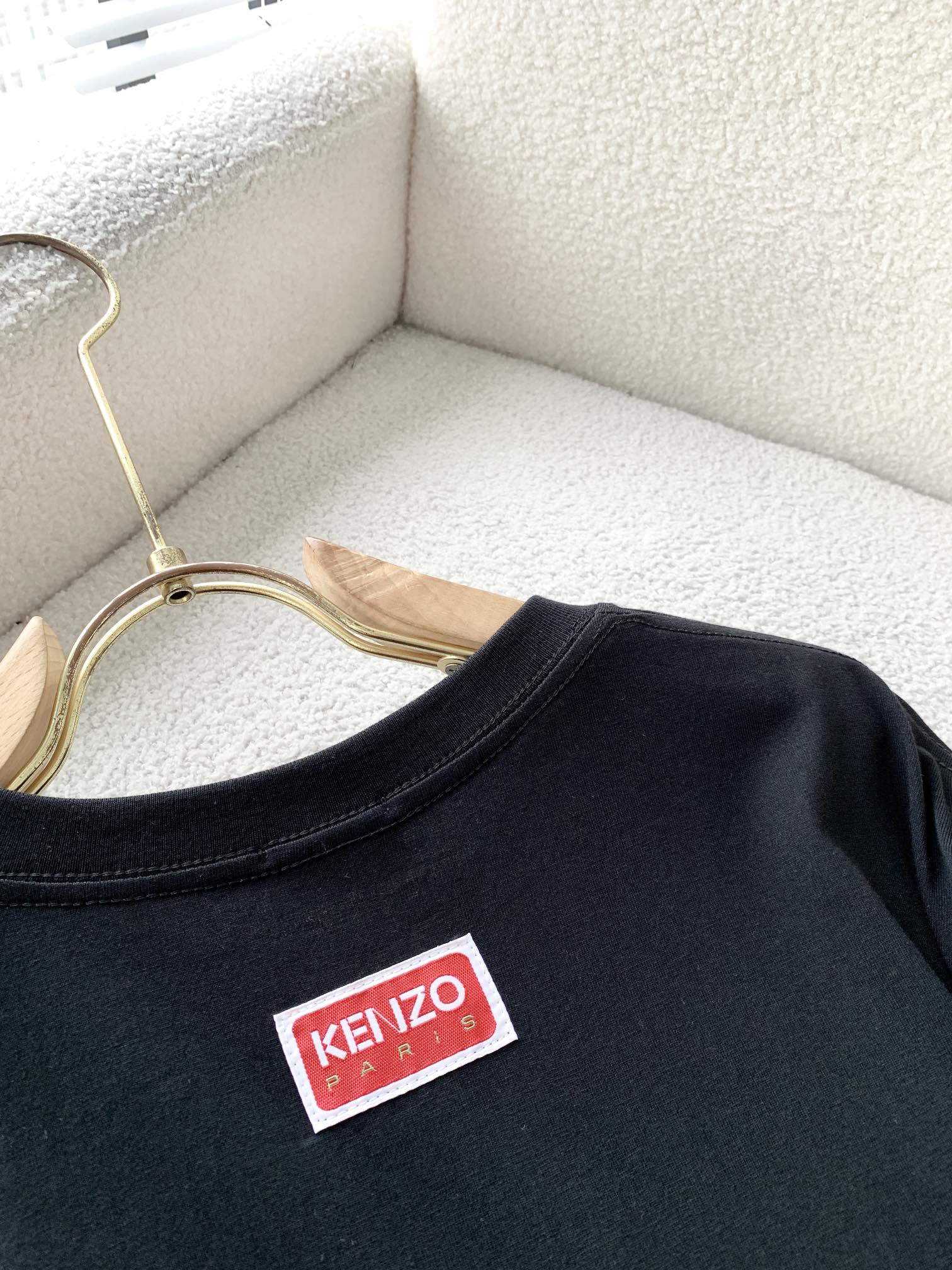 LuxluxHouse Best Quality Clothes T-shirt Moncler