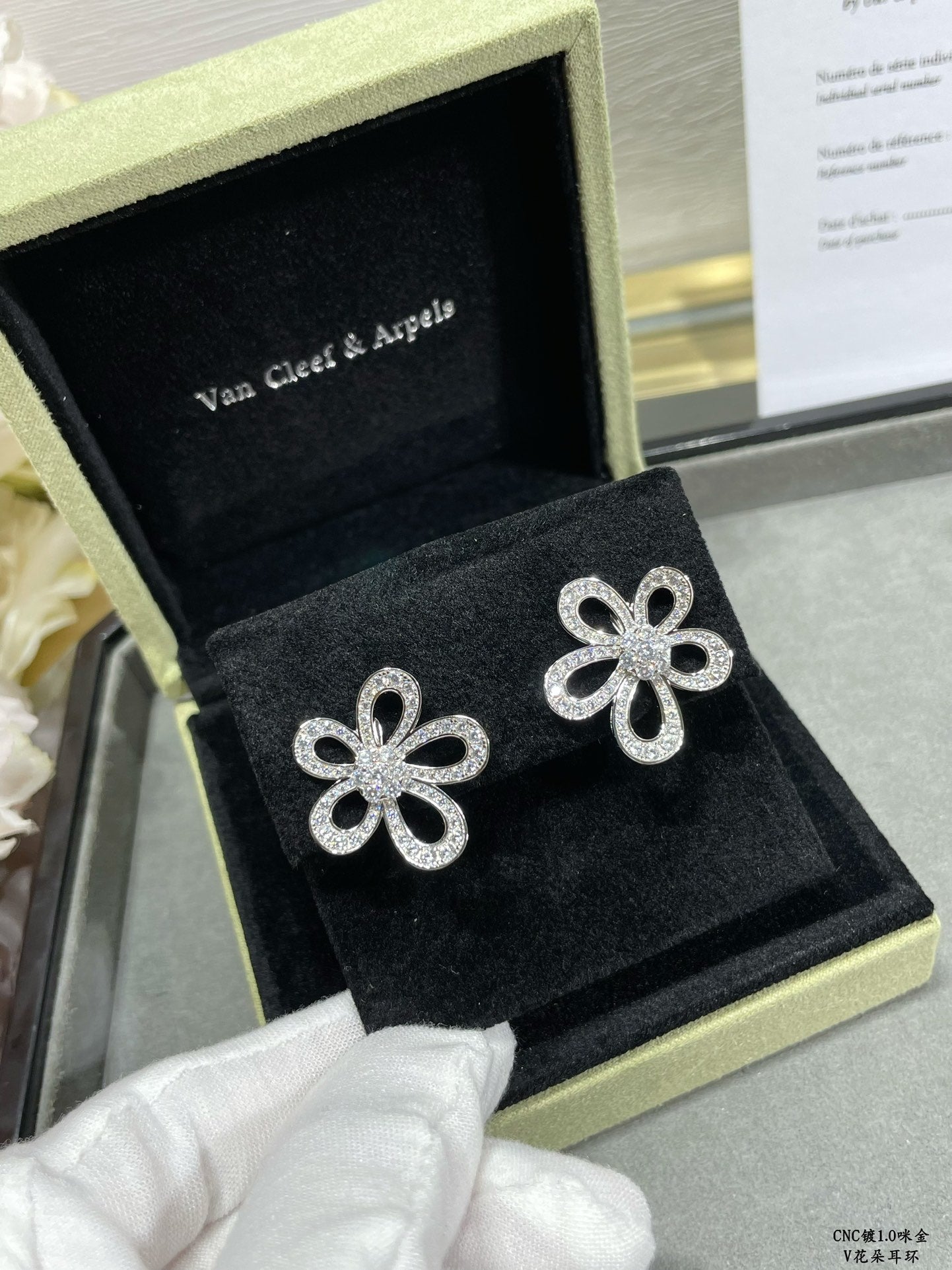 LuxluxHouse Best Quality Accessories Van Cleef & Arpels