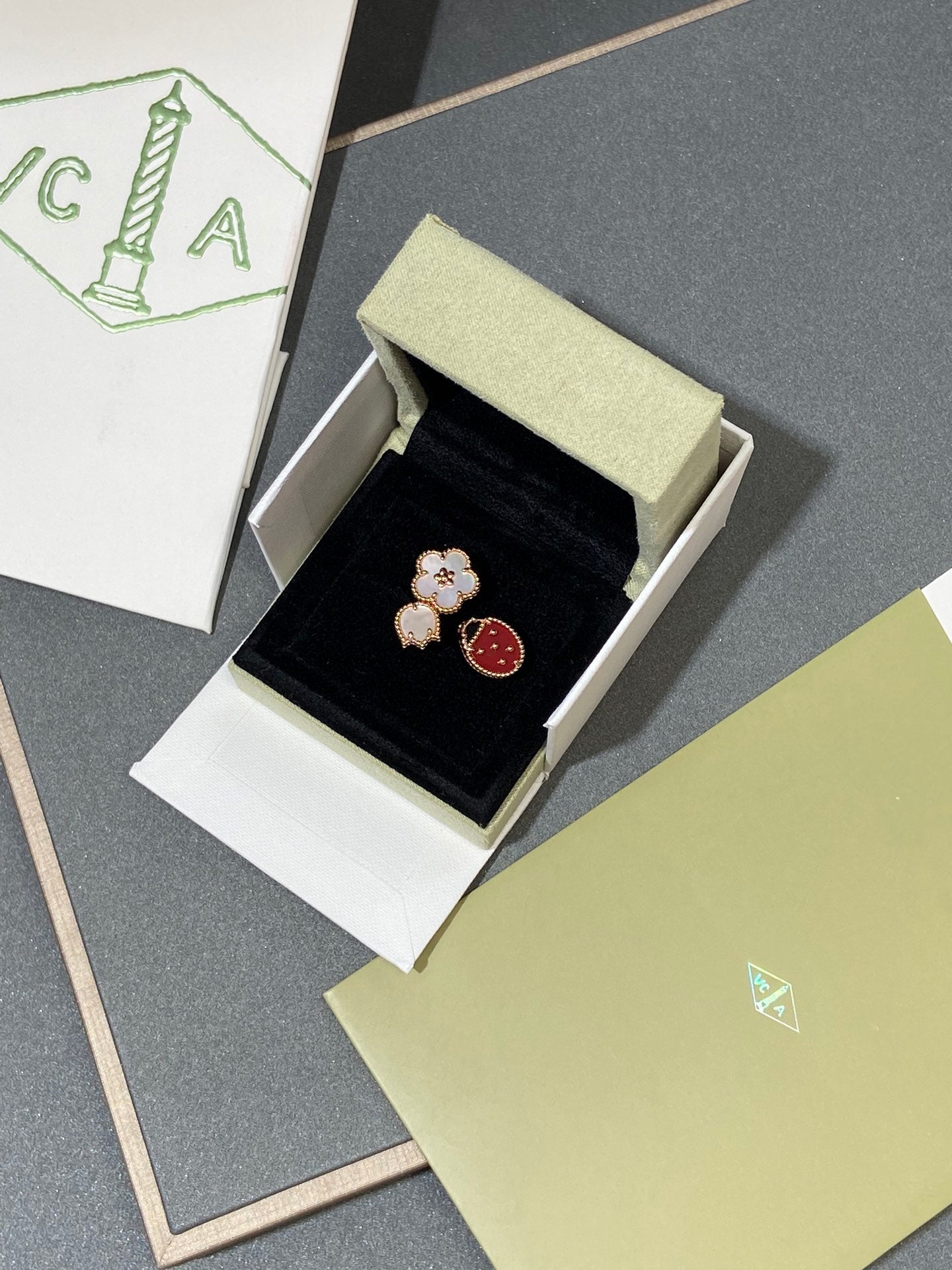 LuxluxHouse Best Quality Accessories Ring Van Cleef & Arpels