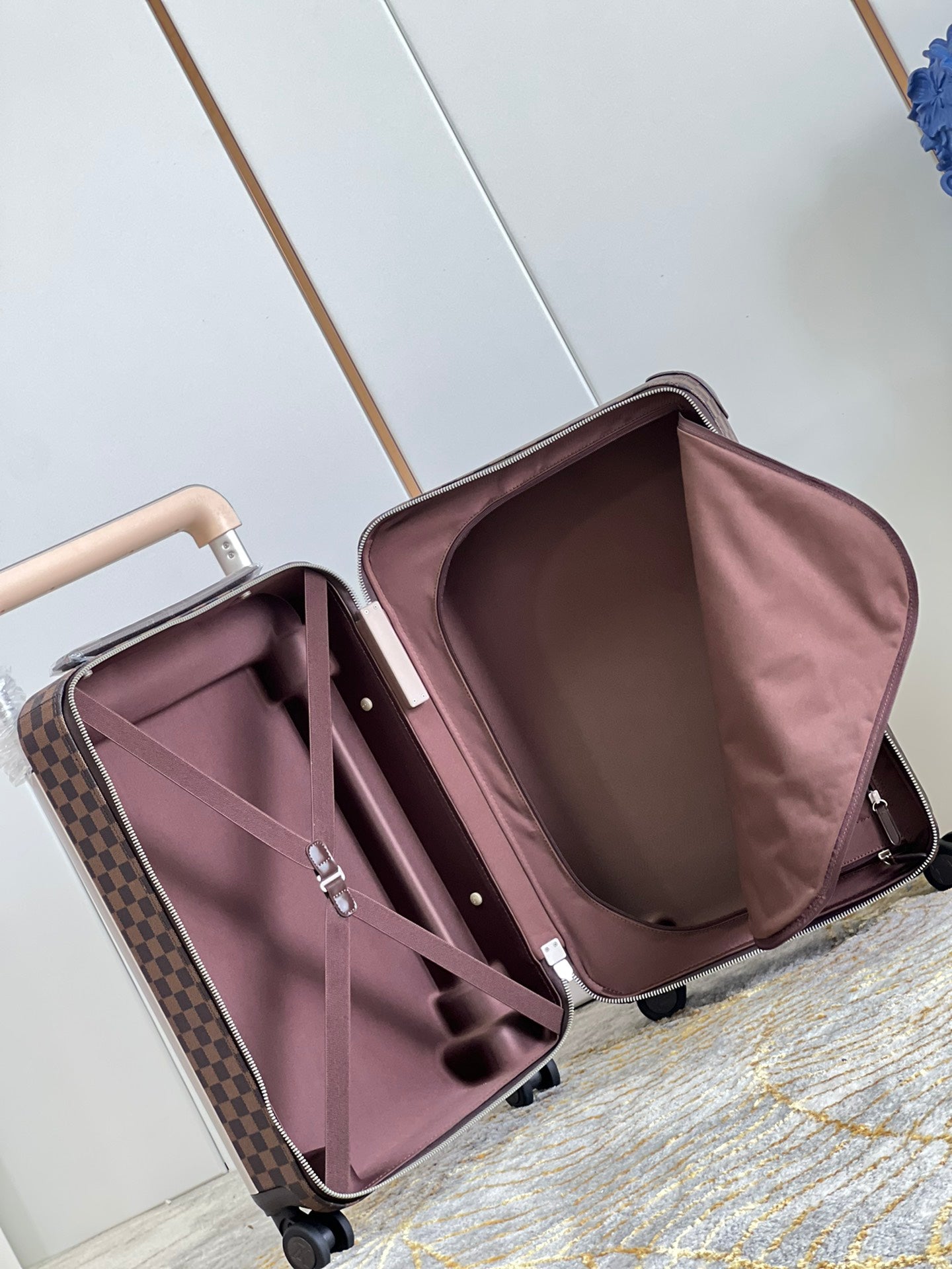 LuxluxHouse Best Quality Bags Luggage