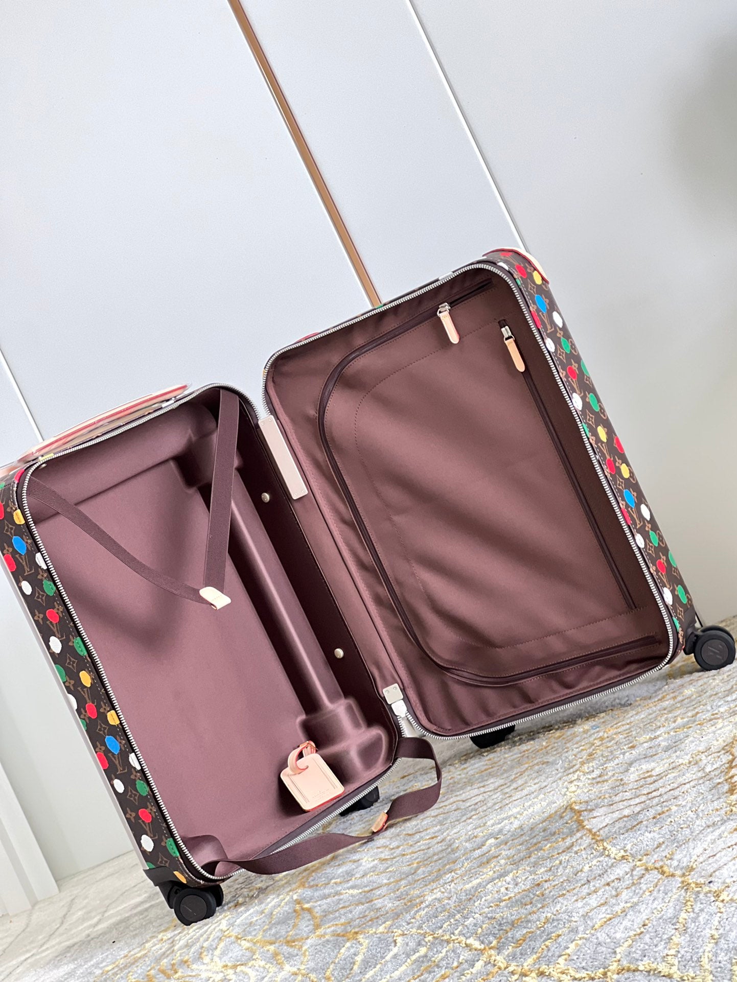 LuxluxHouse Best Quality Bags Luggage