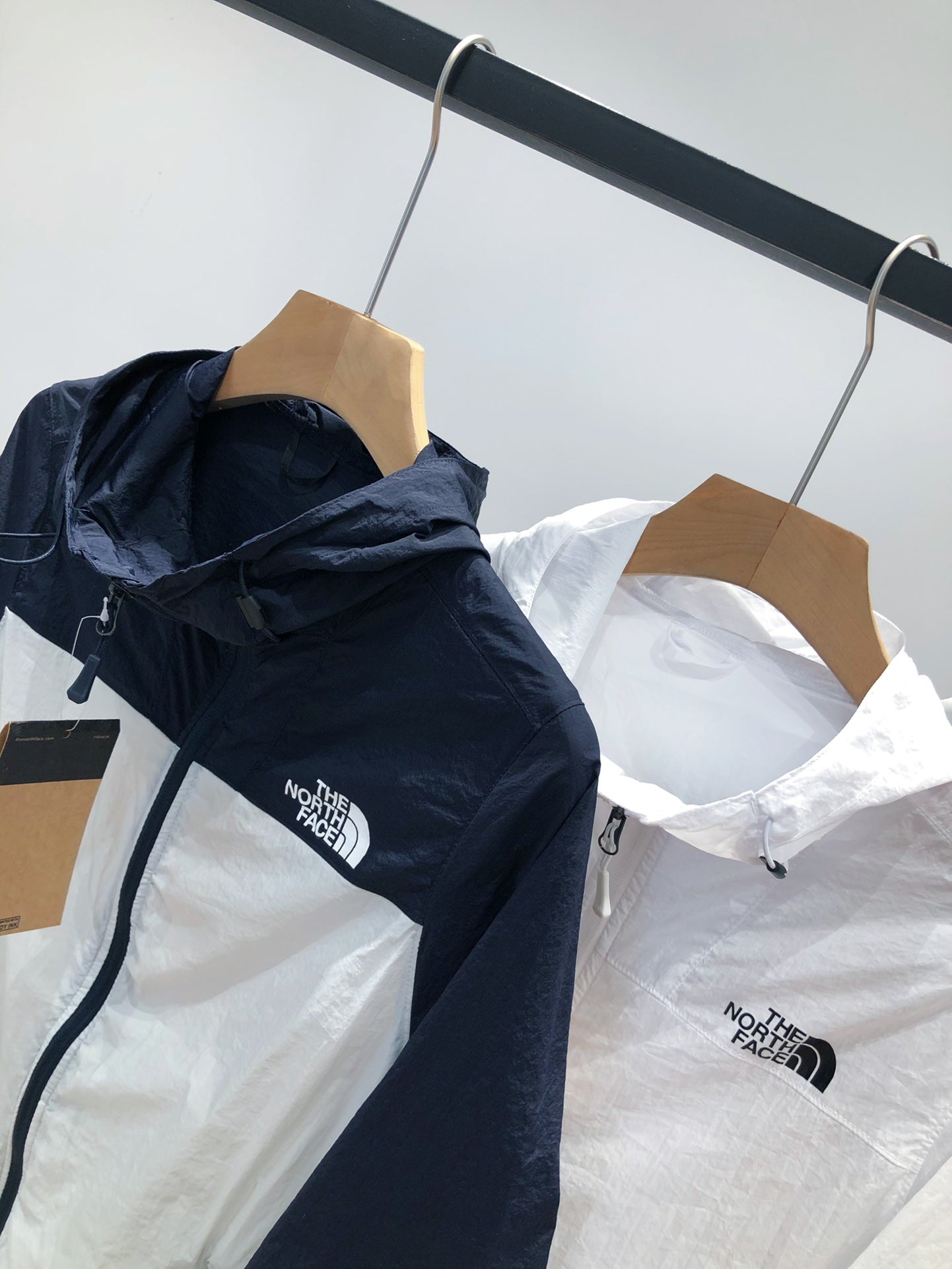 LuxluxHouse Best Quality Clothes The North Face & MLB Coats & Jackets