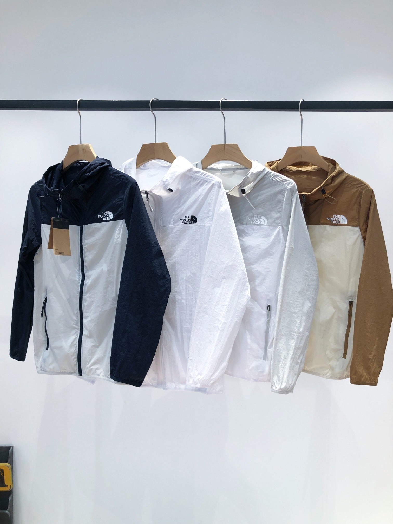 LuxluxHouse Best Quality Clothes The North Face & MLB Coats & Jackets