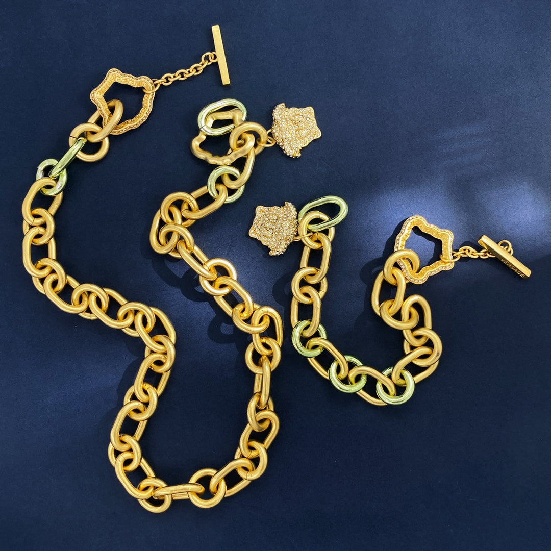 LuxluxHouse Best Quality Accessories Versace