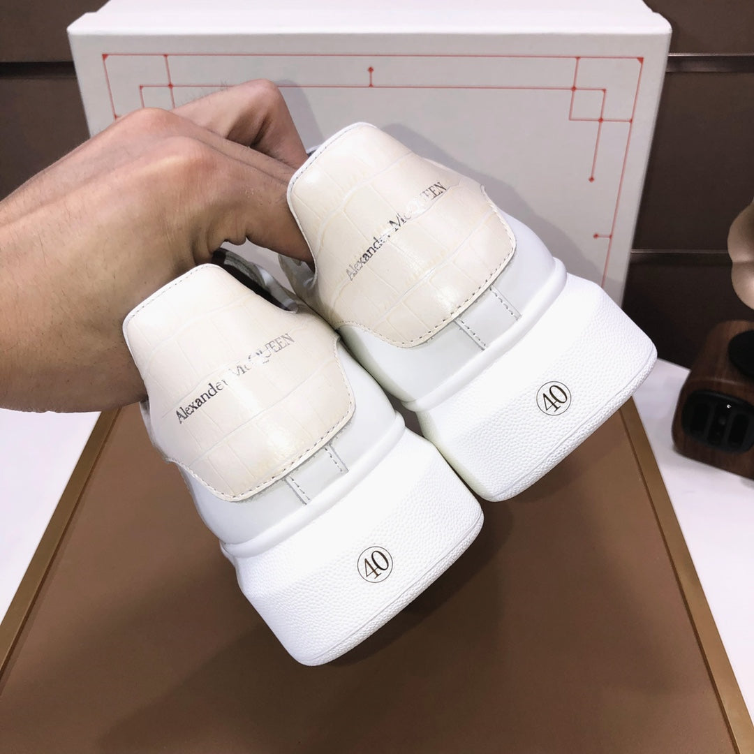 LuxluxHouse Best Quality Shoes Alexander McQueen