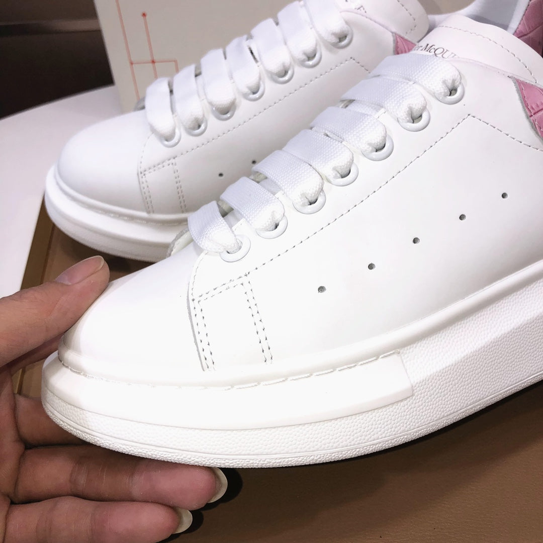 LuxluxHouse Best Quality Shoes Alexander McQueen