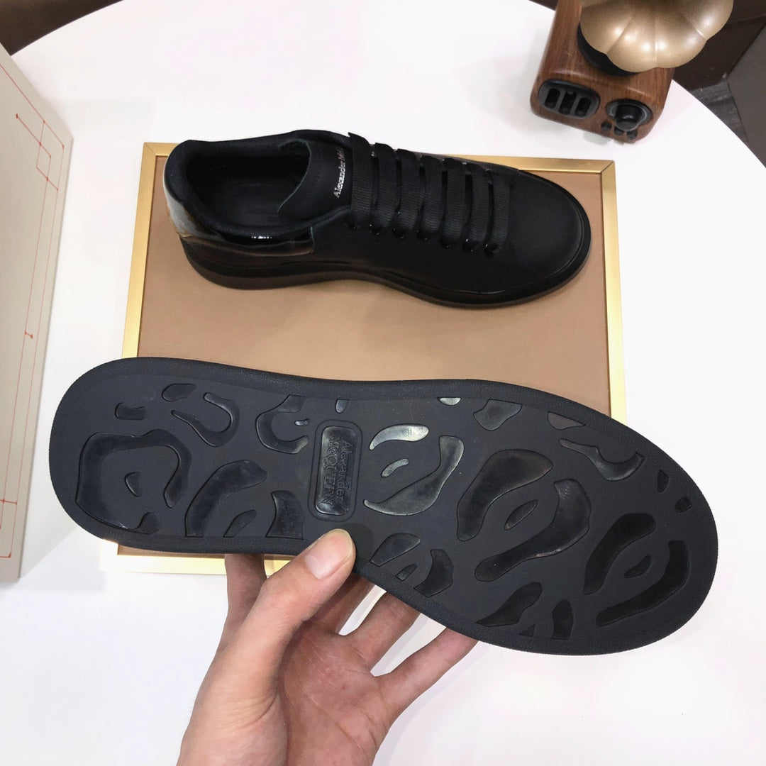 LuxluxHouse Best Quality Shoes Alexander McQueen