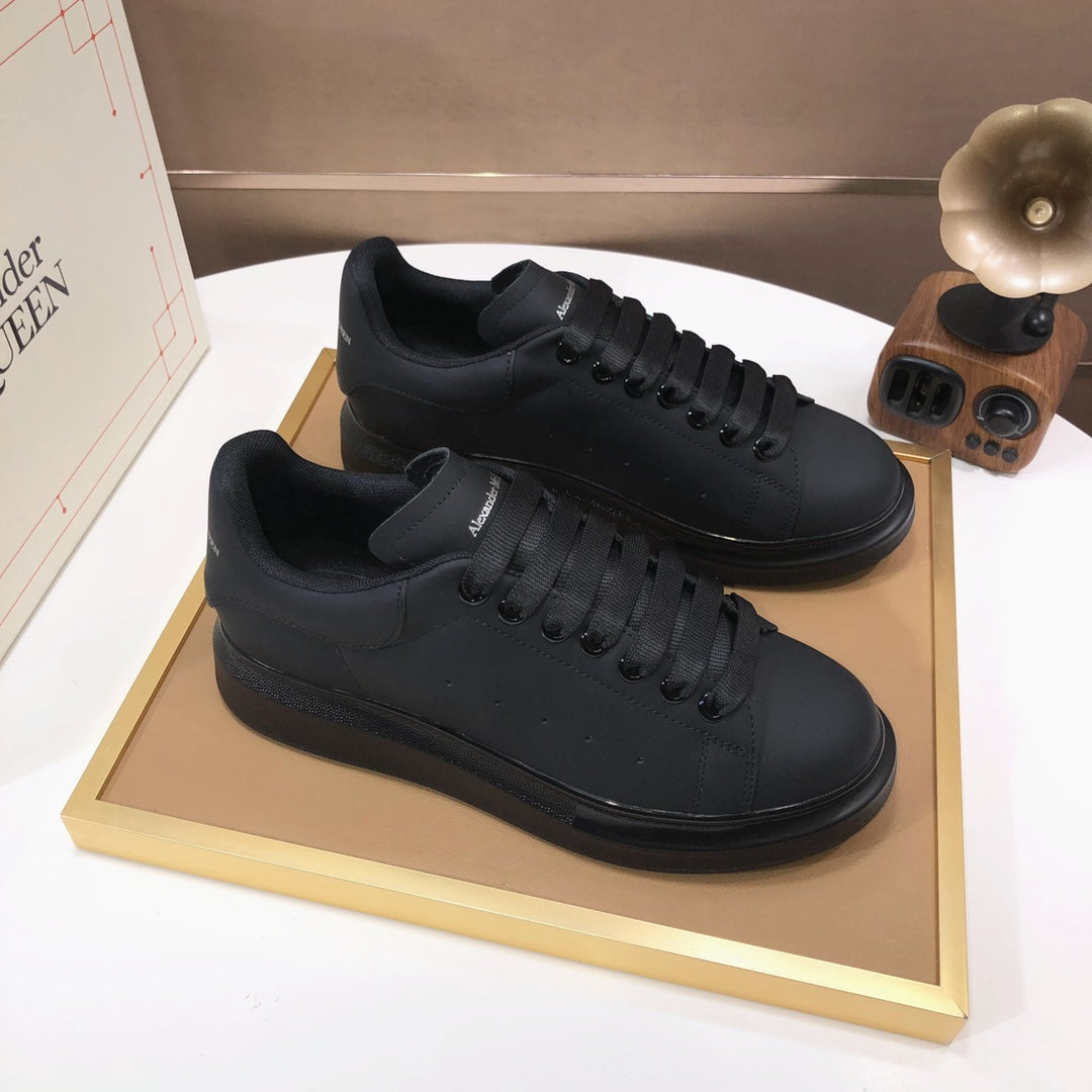 LuxluxHouse Best Quality Shoes Alexander McQueen