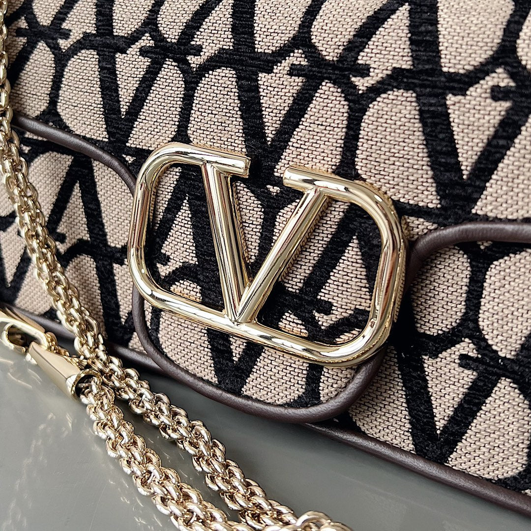 LuxluxHouse Best Quality Bags Valentino Women