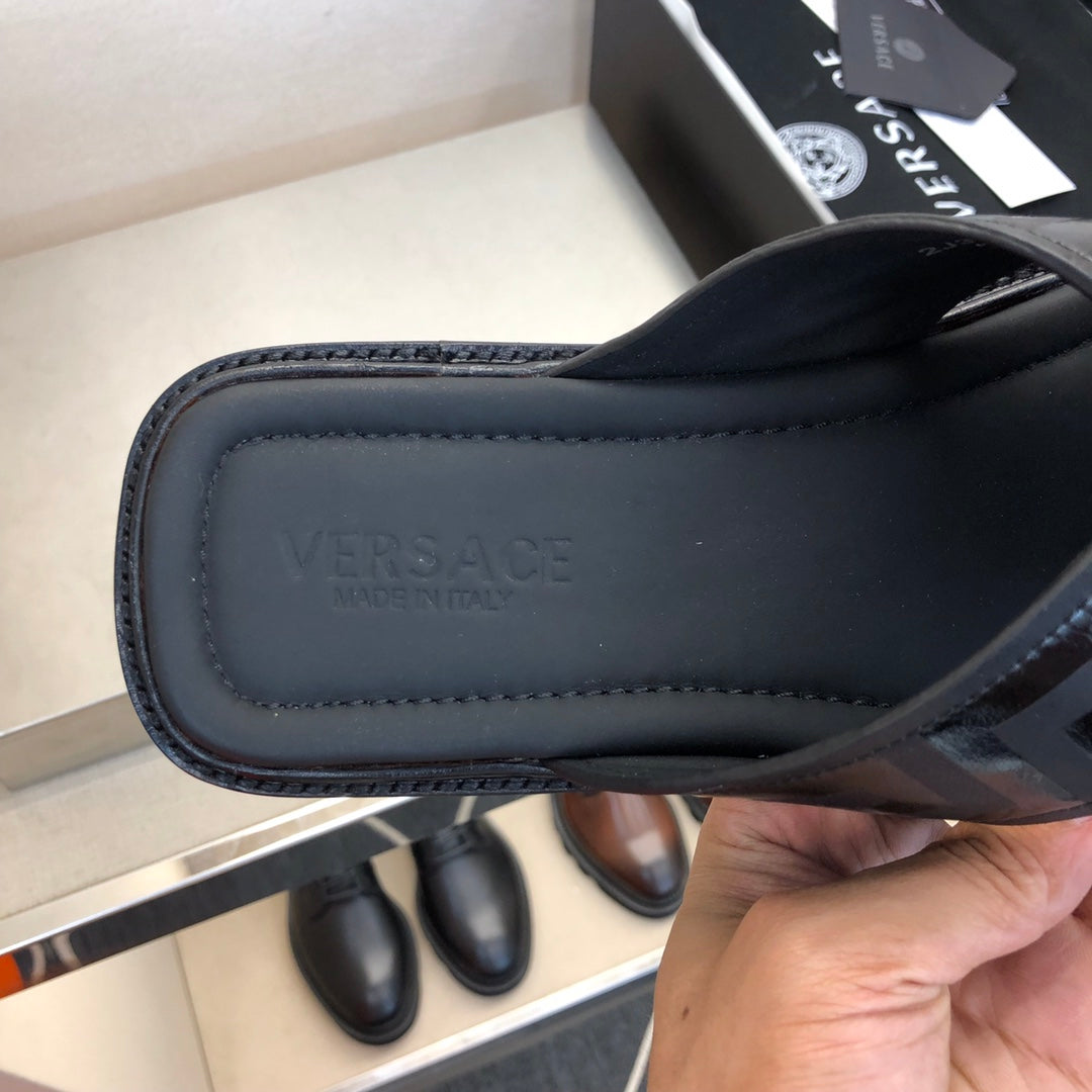 LuxluxHouse Best Quality Sandals Versace