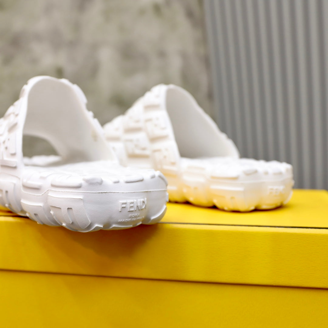 LuxluxHouse Best Quality Sandals Fendi