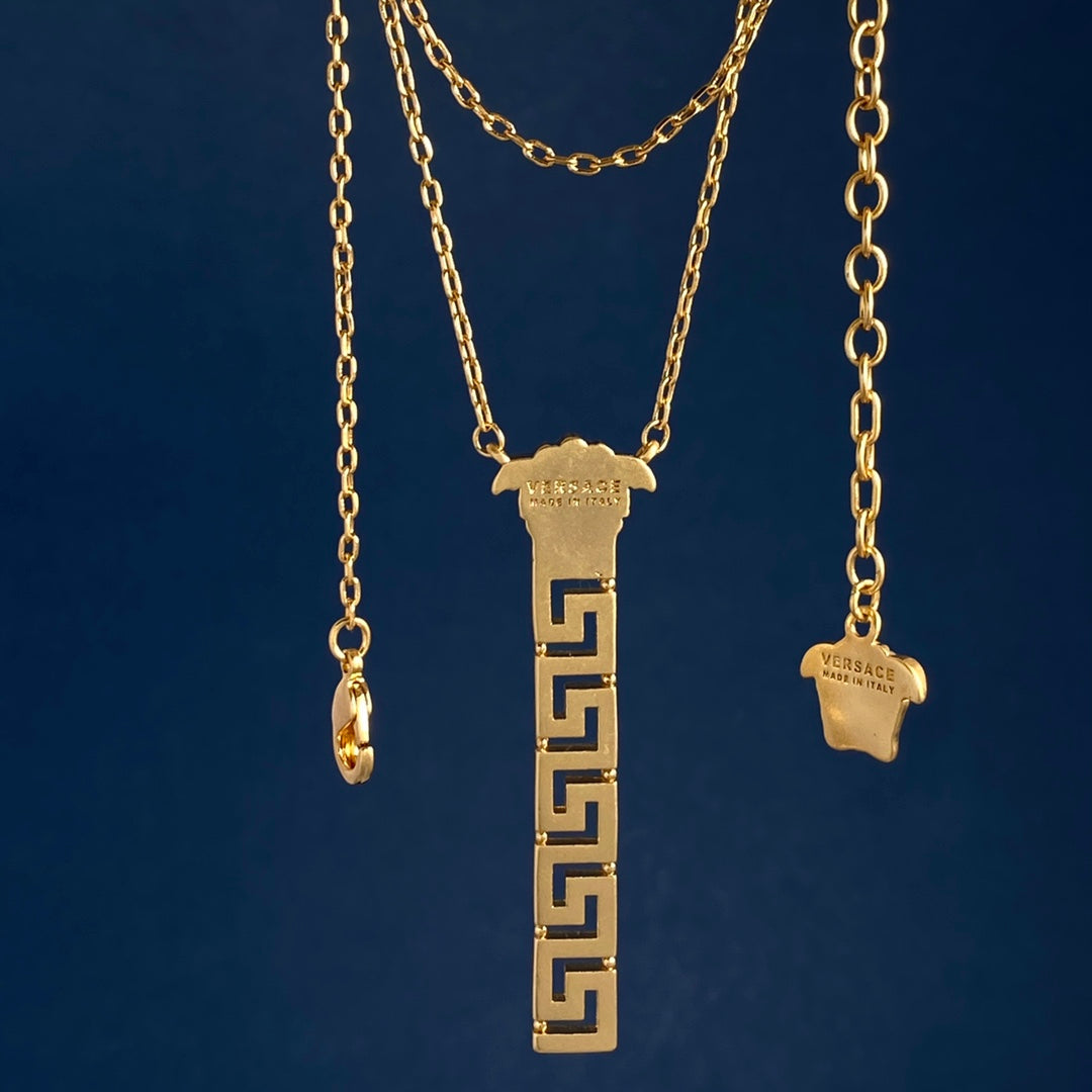 LuxluxHouse Best Quality Accessories Versace