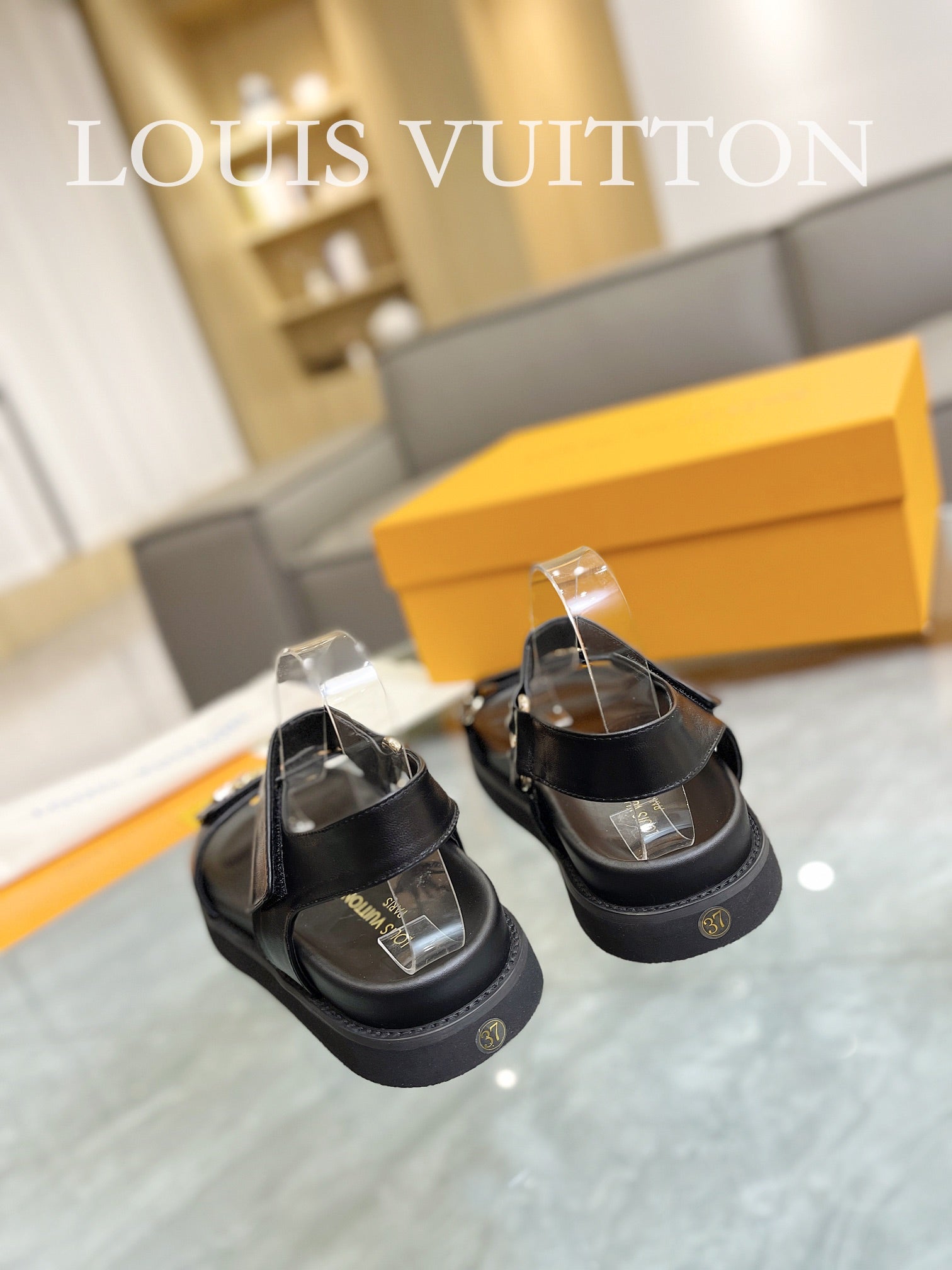 LuxluxHouse Best Quality Sandals Louis Vuitton