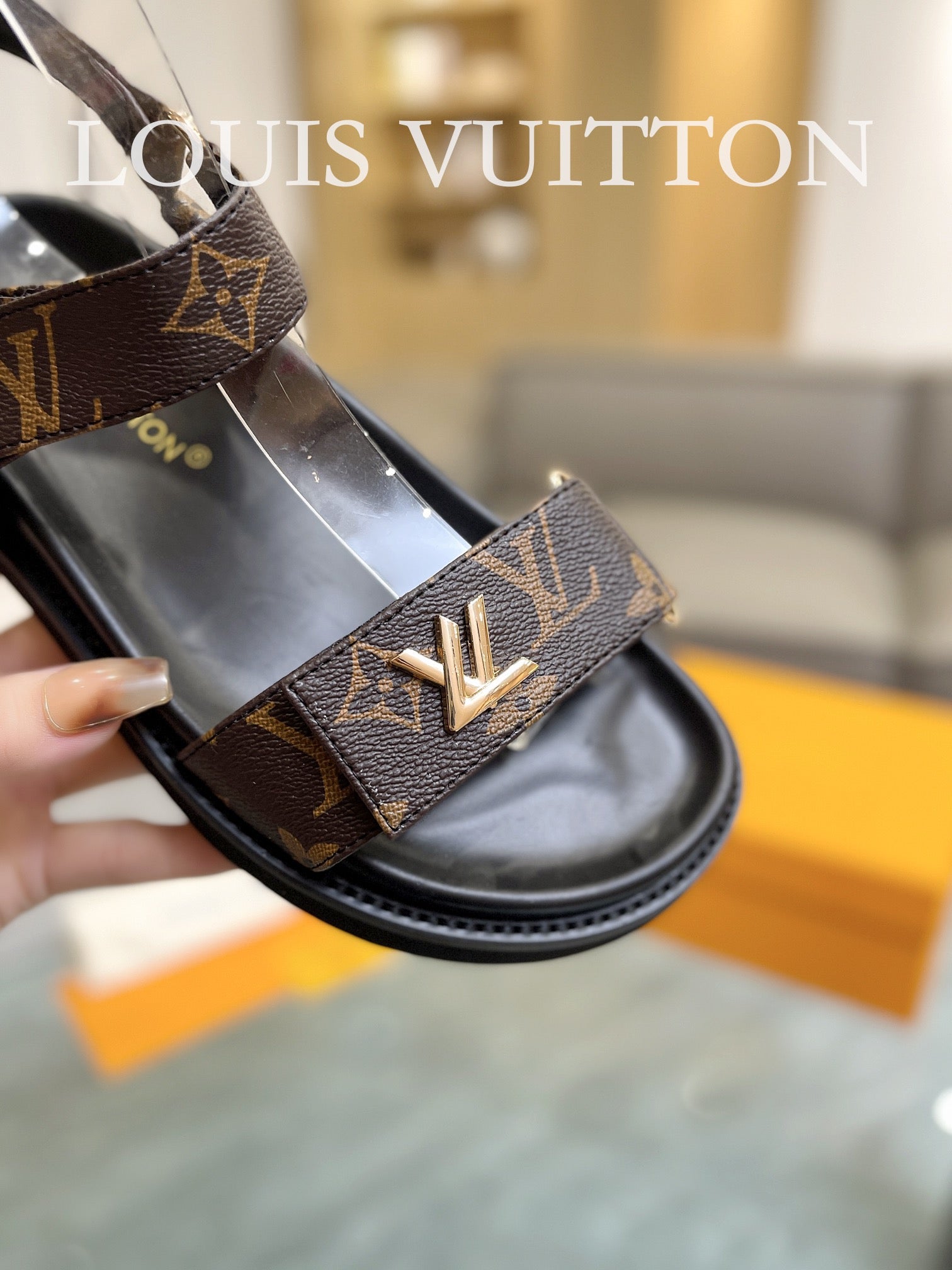 LuxluxHouse Best Quality Sandals Louis Vuitton