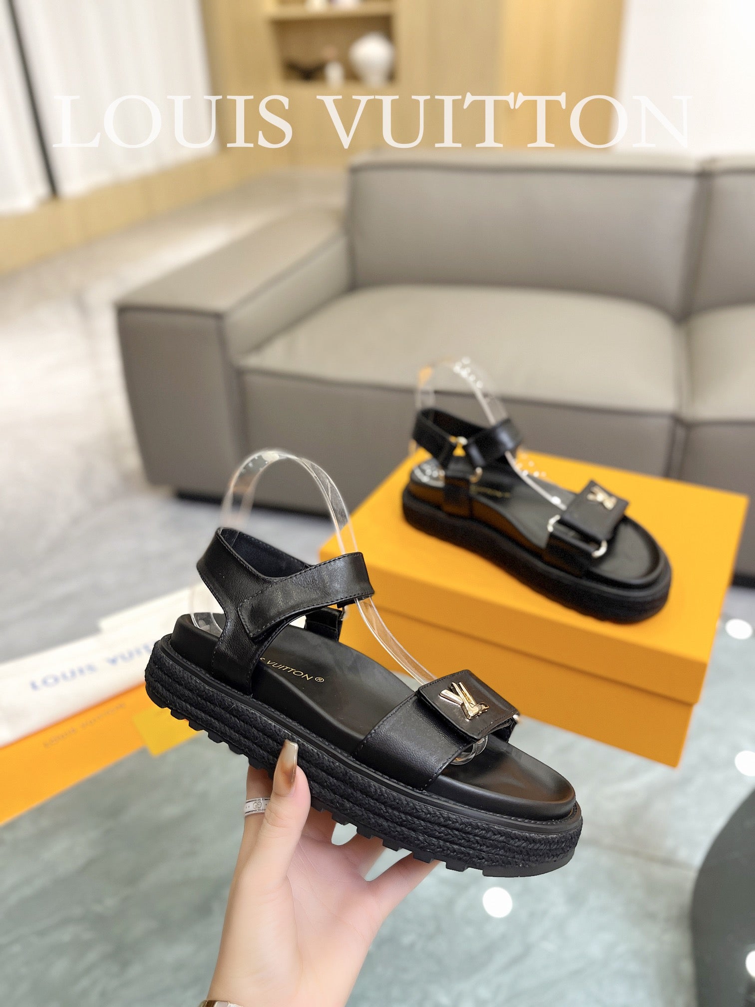 LuxluxHouse Best Quality Sandals Louis Vuitton