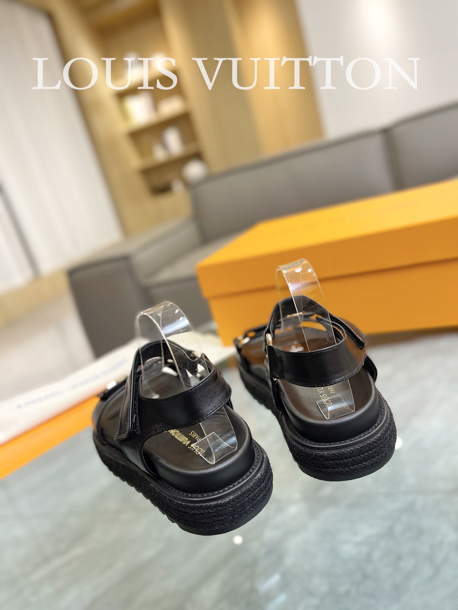 LuxluxHouse Best Quality Sandals Louis Vuitton