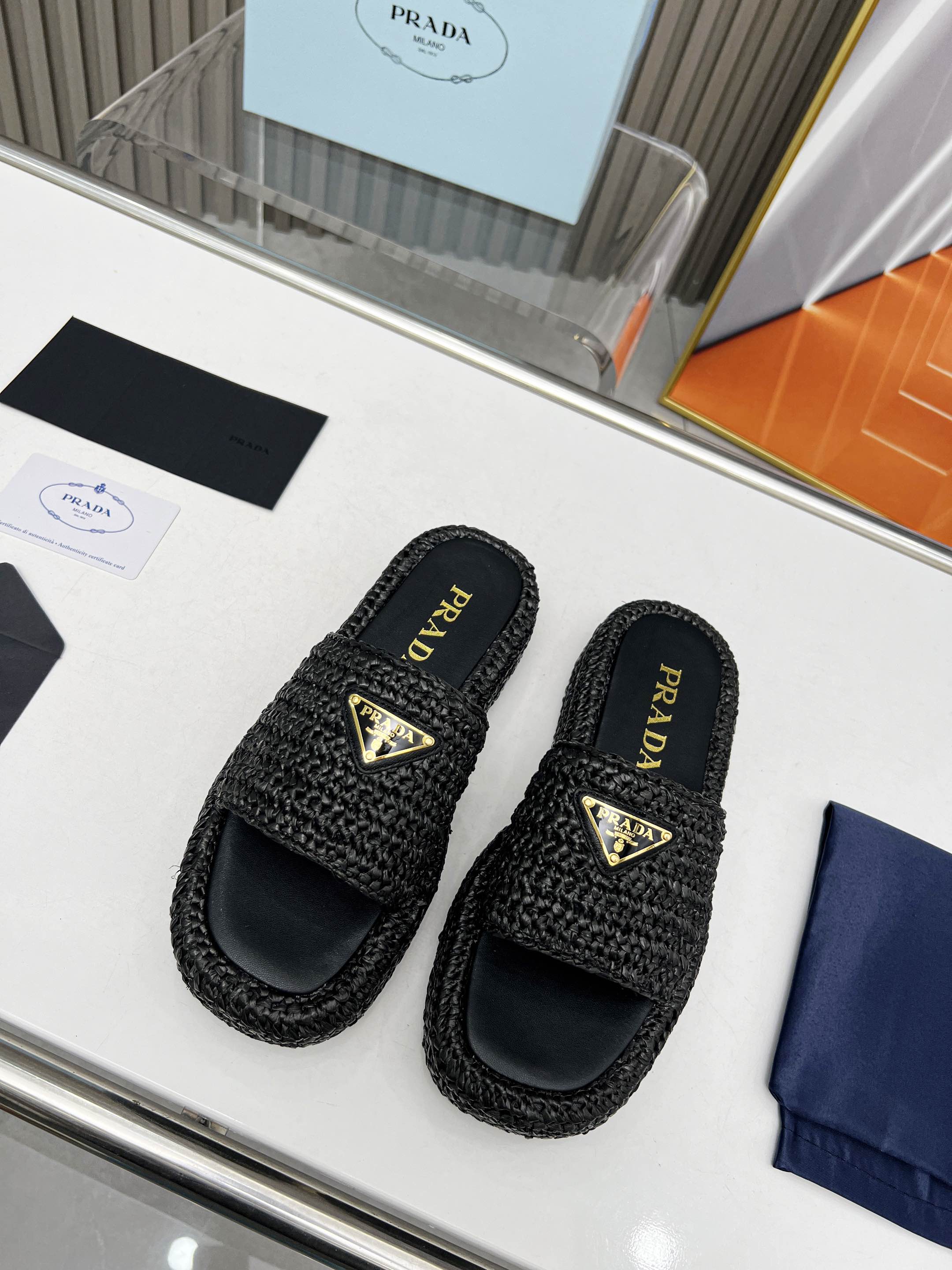 LuxluxHouse Best Quality Sandals Prada