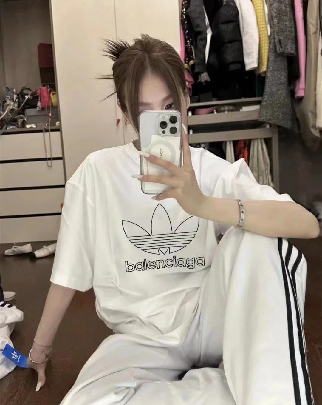 LuxluxHouse Best Quality Clothes Balenciaga T-shirt