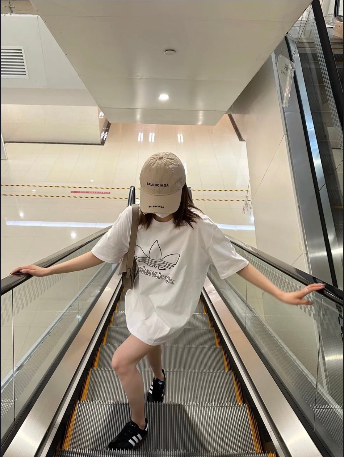 LuxluxHouse Best Quality Clothes Balenciaga T-shirt