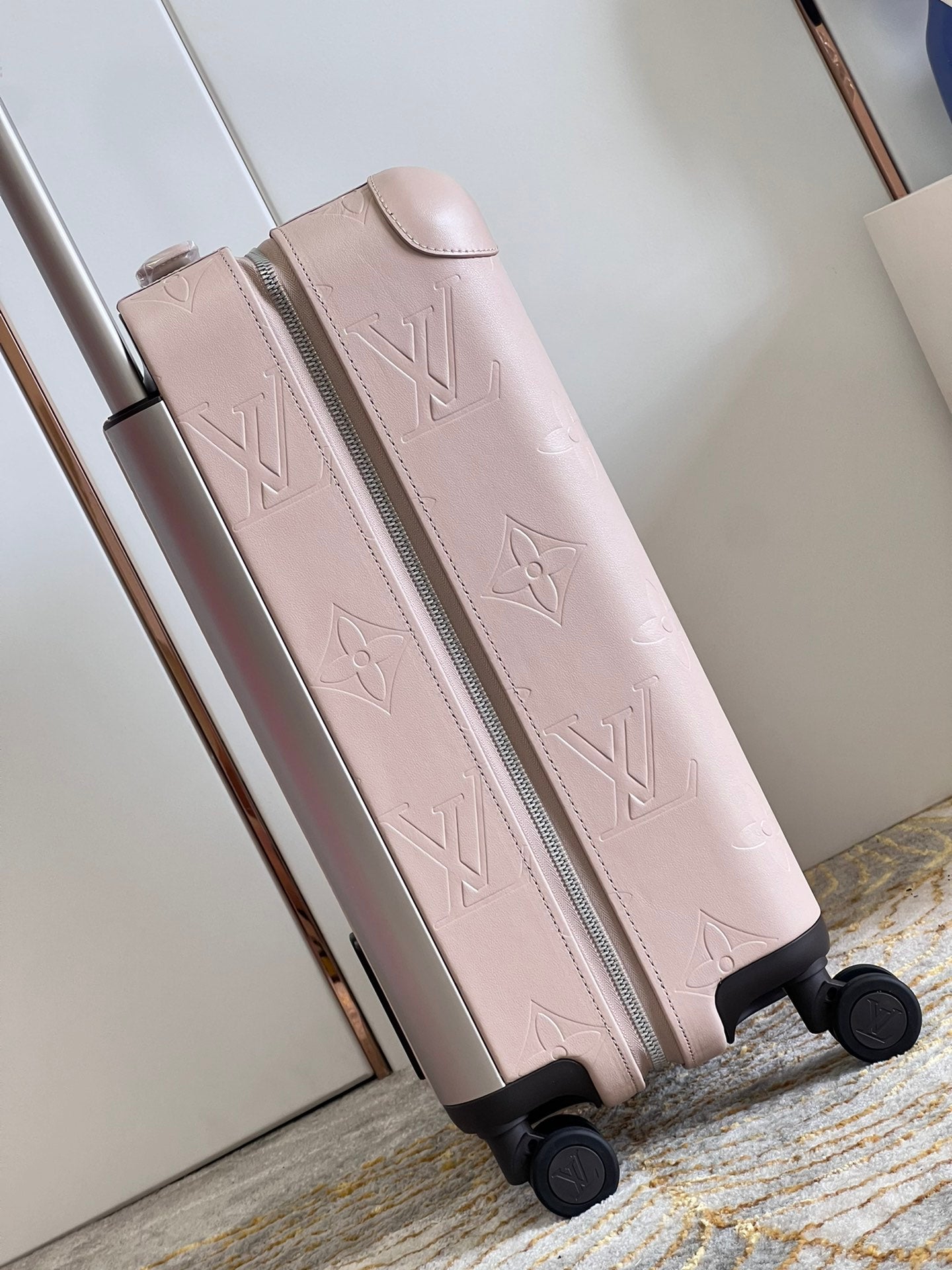 LuxluxHouse Best Quality Bags Luggage