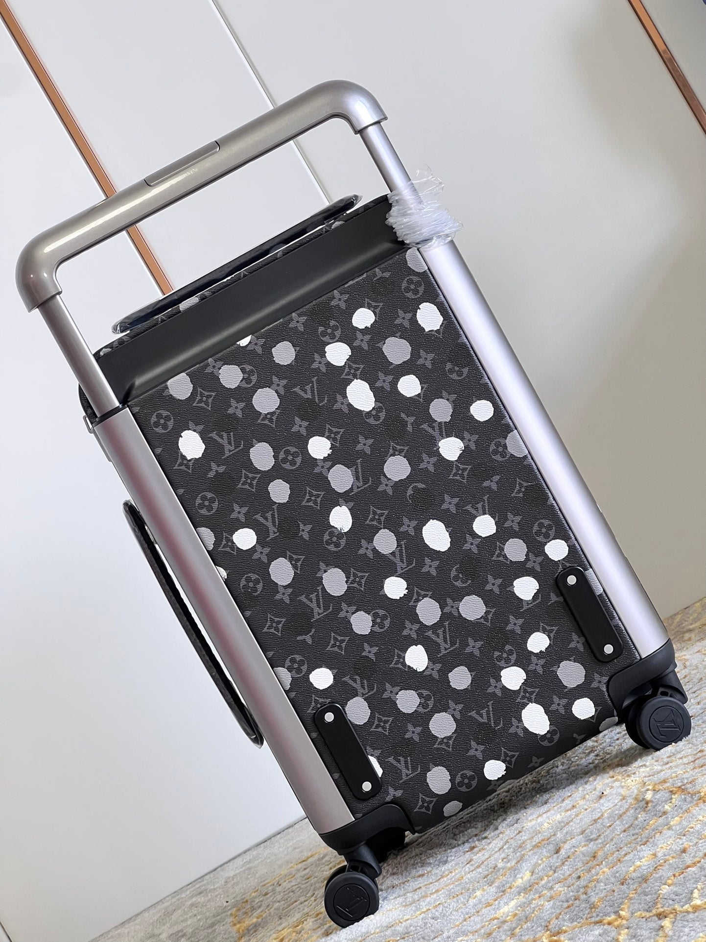 LuxluxHouse Best Quality Bags Luggage