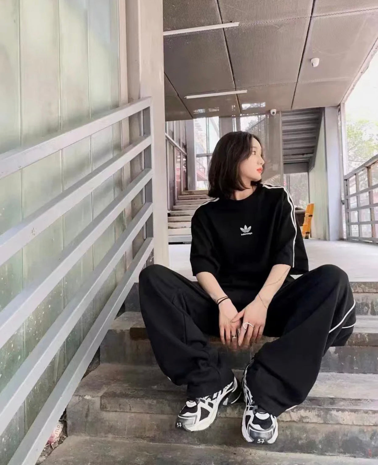 LuxluxHouse Best Quality Clothes Balenciaga T-shirt