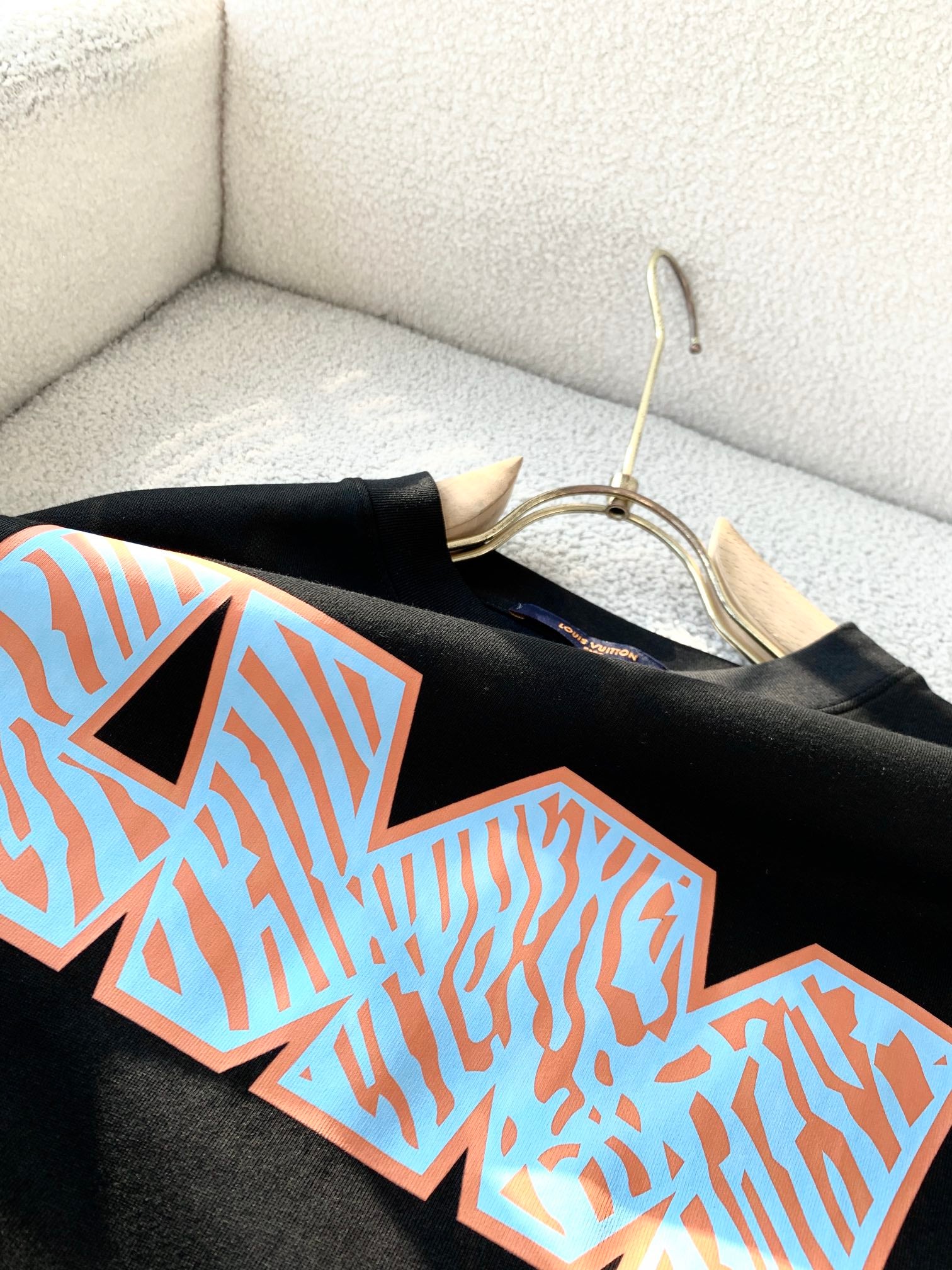 LuxluxHouse Best Quality Clothes T-shirt Louis Vuitton