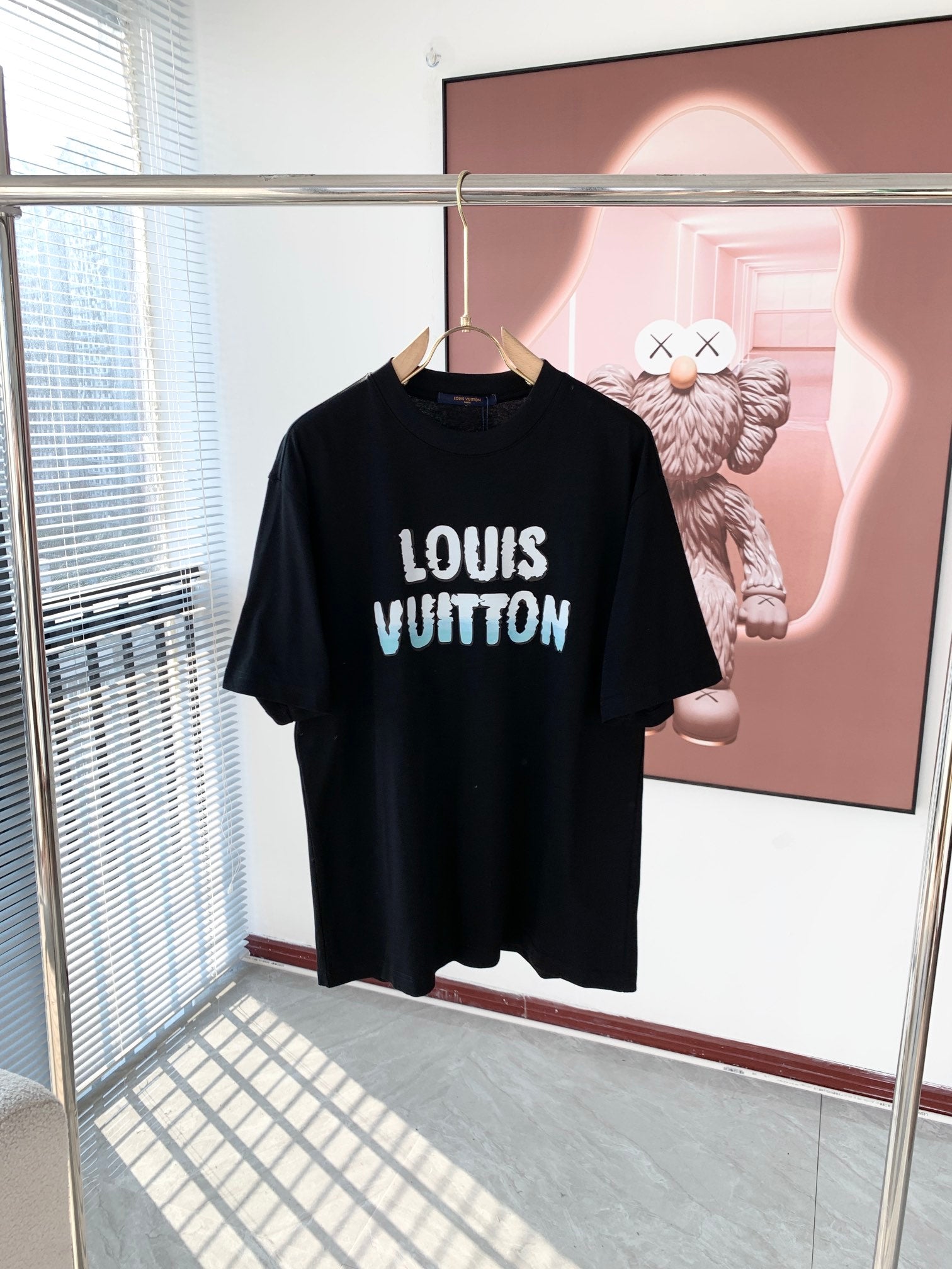 LuxluxHouse Best Quality Clothes T-shirt Louis Vuitton