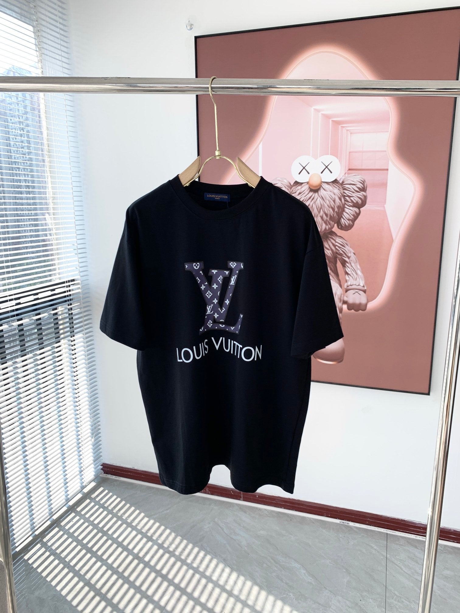 LuxluxHouse Best Quality Clothes T-shirt Louis Vuitton