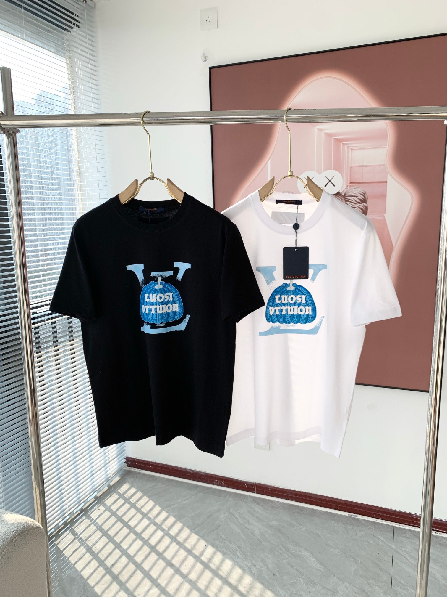 LuxluxHouse Best Quality Clothes T-shirt Louis Vuitton