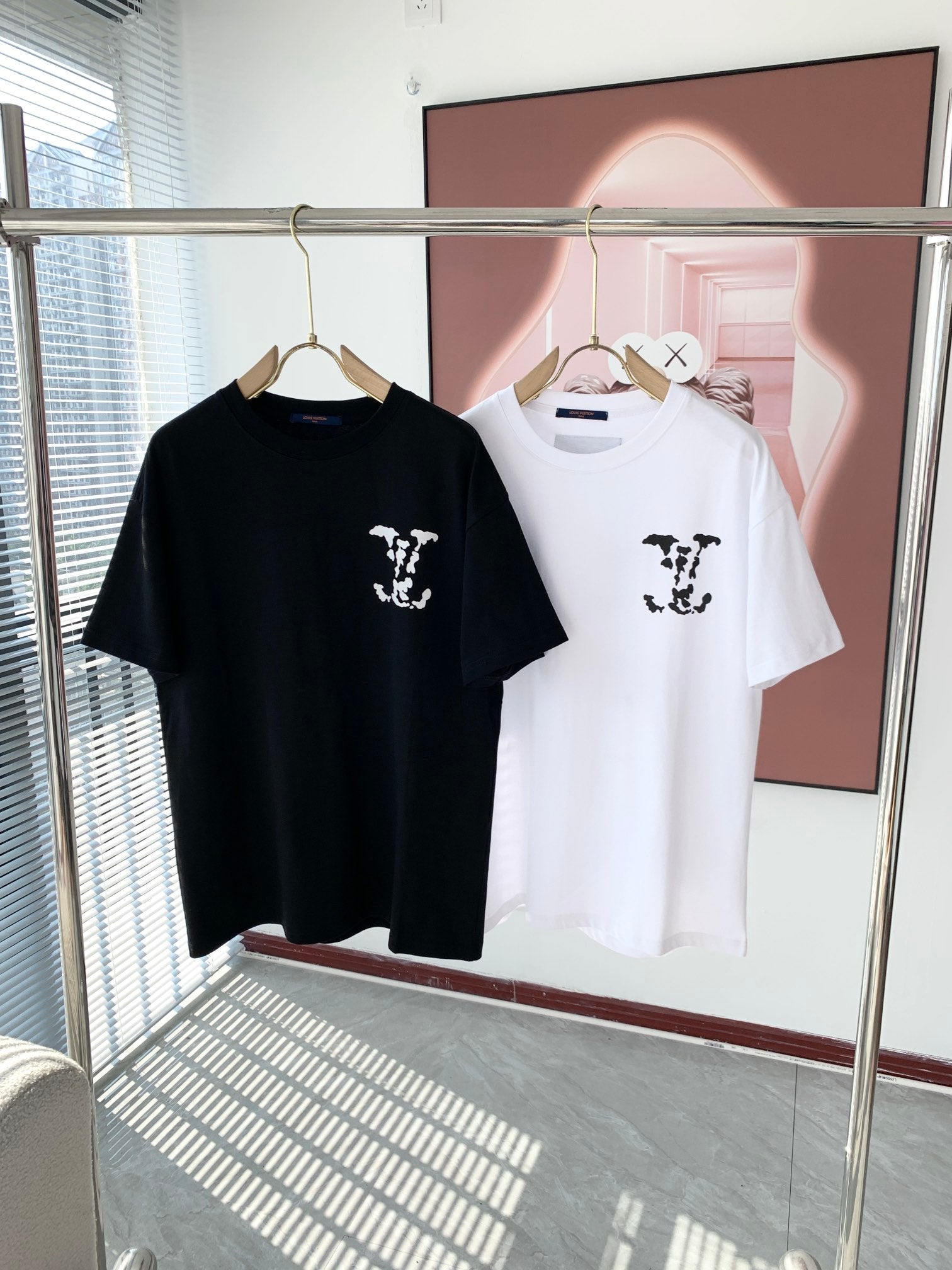 LuxluxHouse Best Quality Clothes T-shirt Louis Vuitton