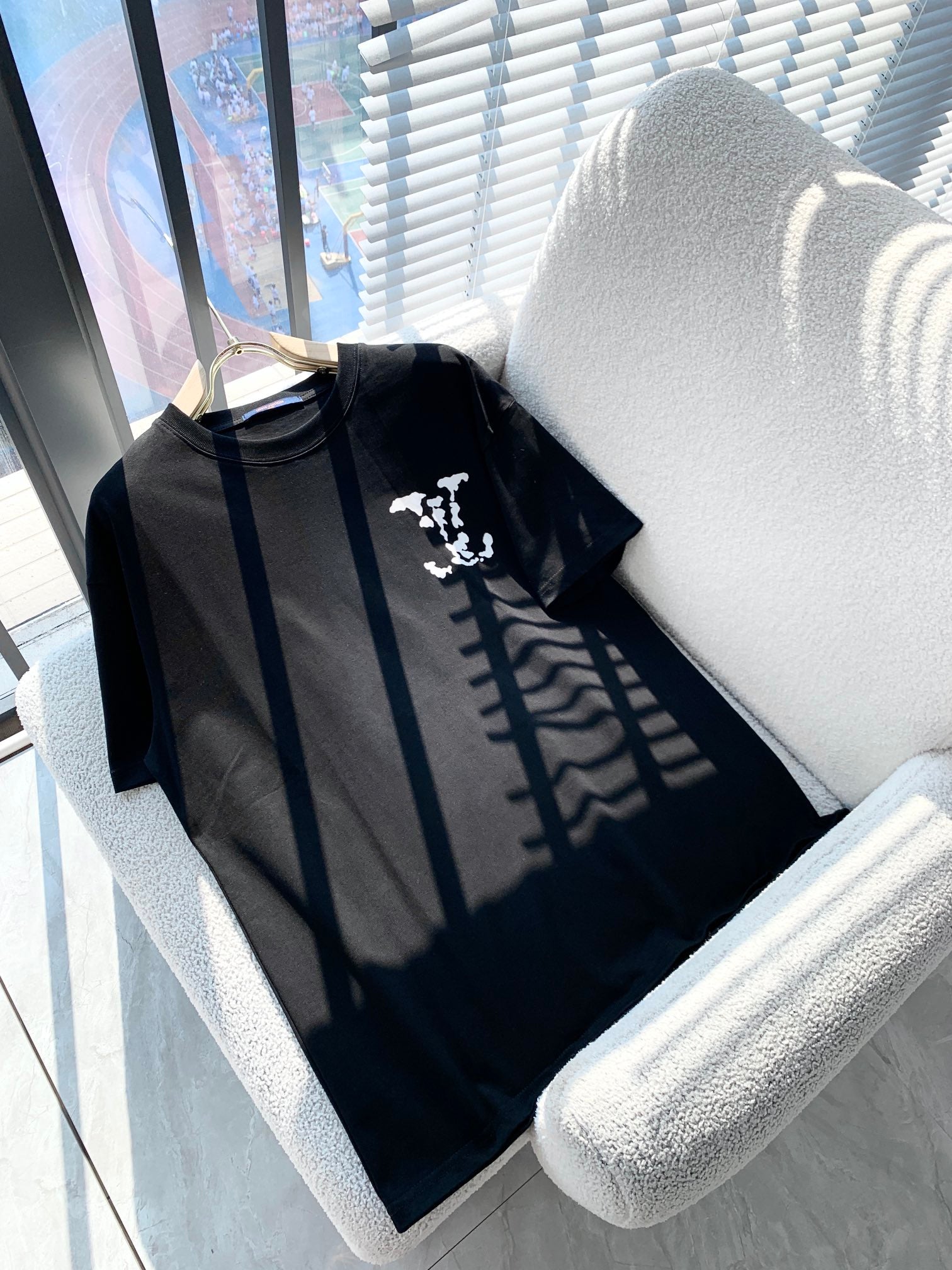 LuxluxHouse Best Quality Clothes T-shirt Louis Vuitton