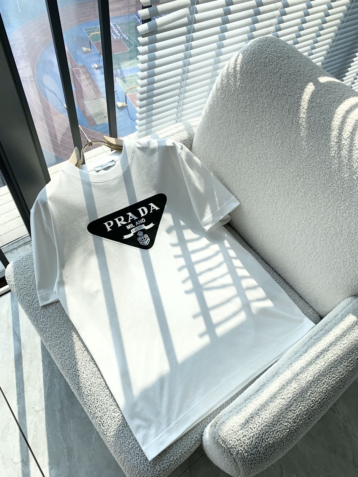 LuxluxHouse Best Quality Clothes T-shirt Prada