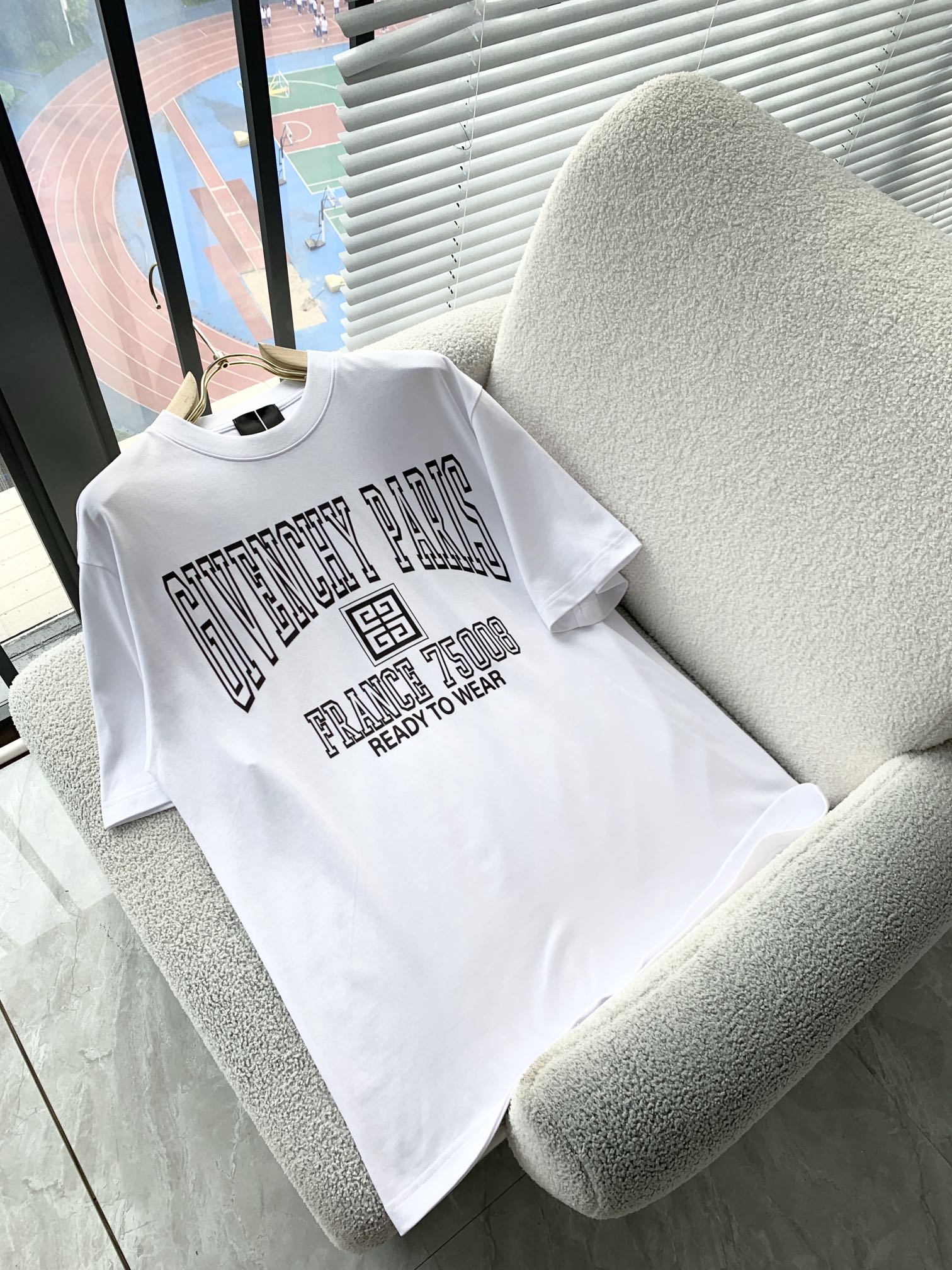 LuxluxHouse Best Quality Clothes Givenchy T-shirt