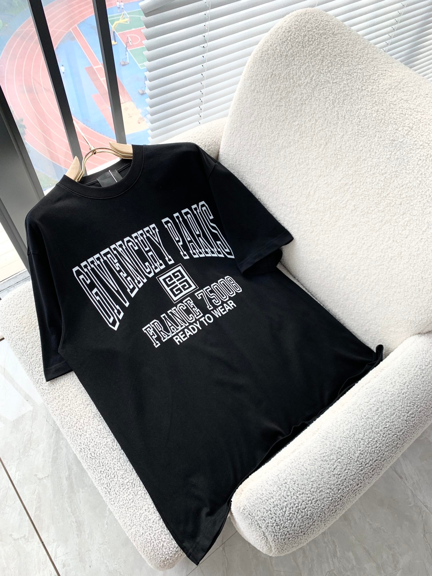 LuxluxHouse Best Quality Clothes Givenchy T-shirt