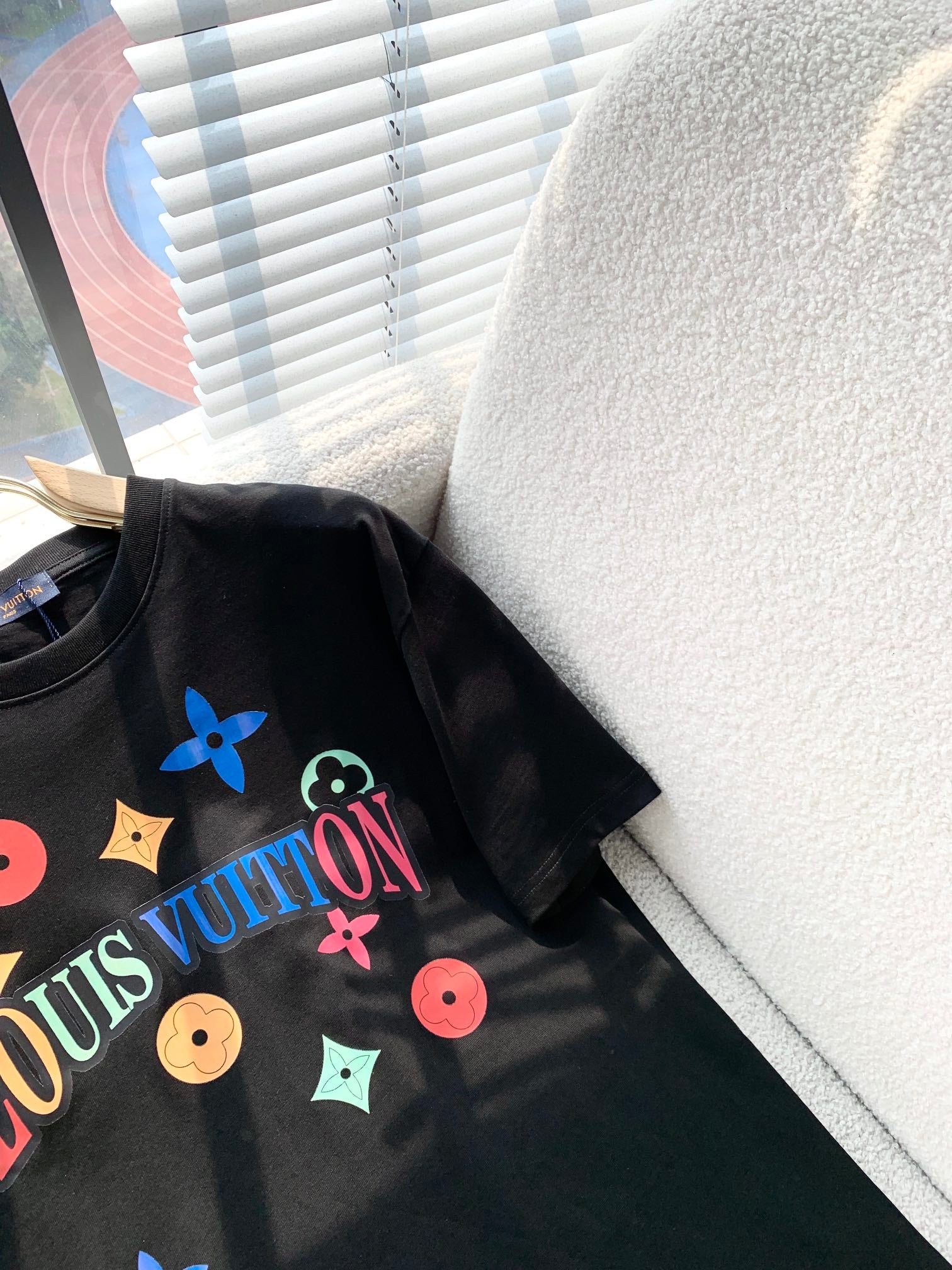 LuxluxHouse Best Quality Clothes T-shirt Louis Vuitton