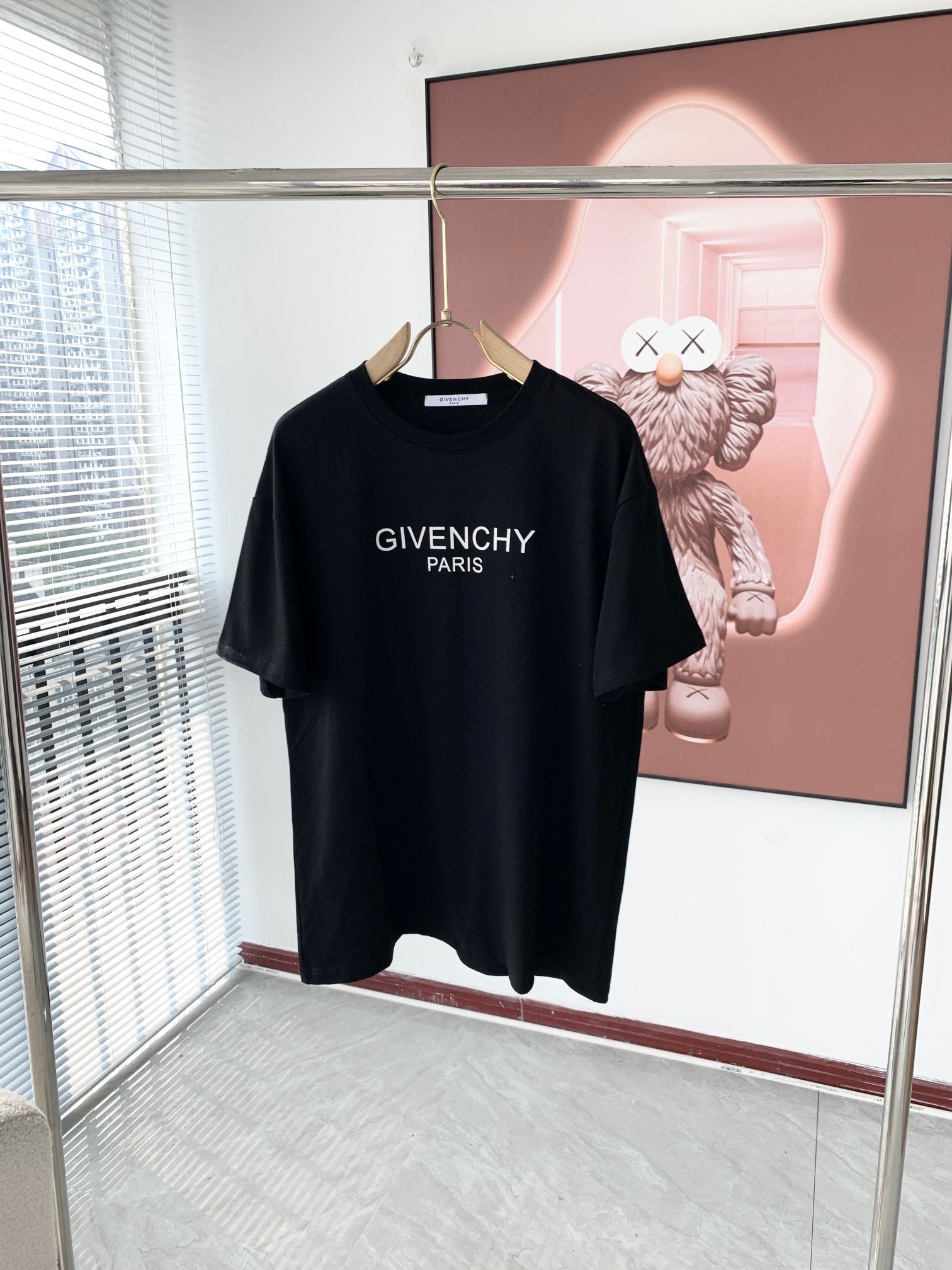 LuxluxHouse Best Quality Clothes Givenchy T-shirt